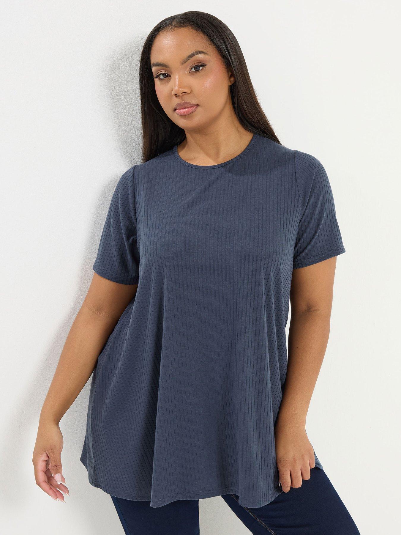 front image of yours-curve-rib-swing-top-grey