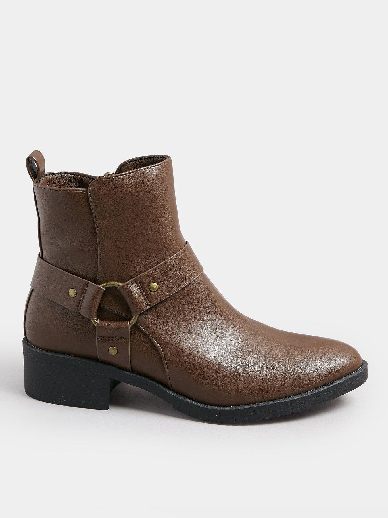 Yours Standard Fit Ring Detail Ankle Boot - Brown