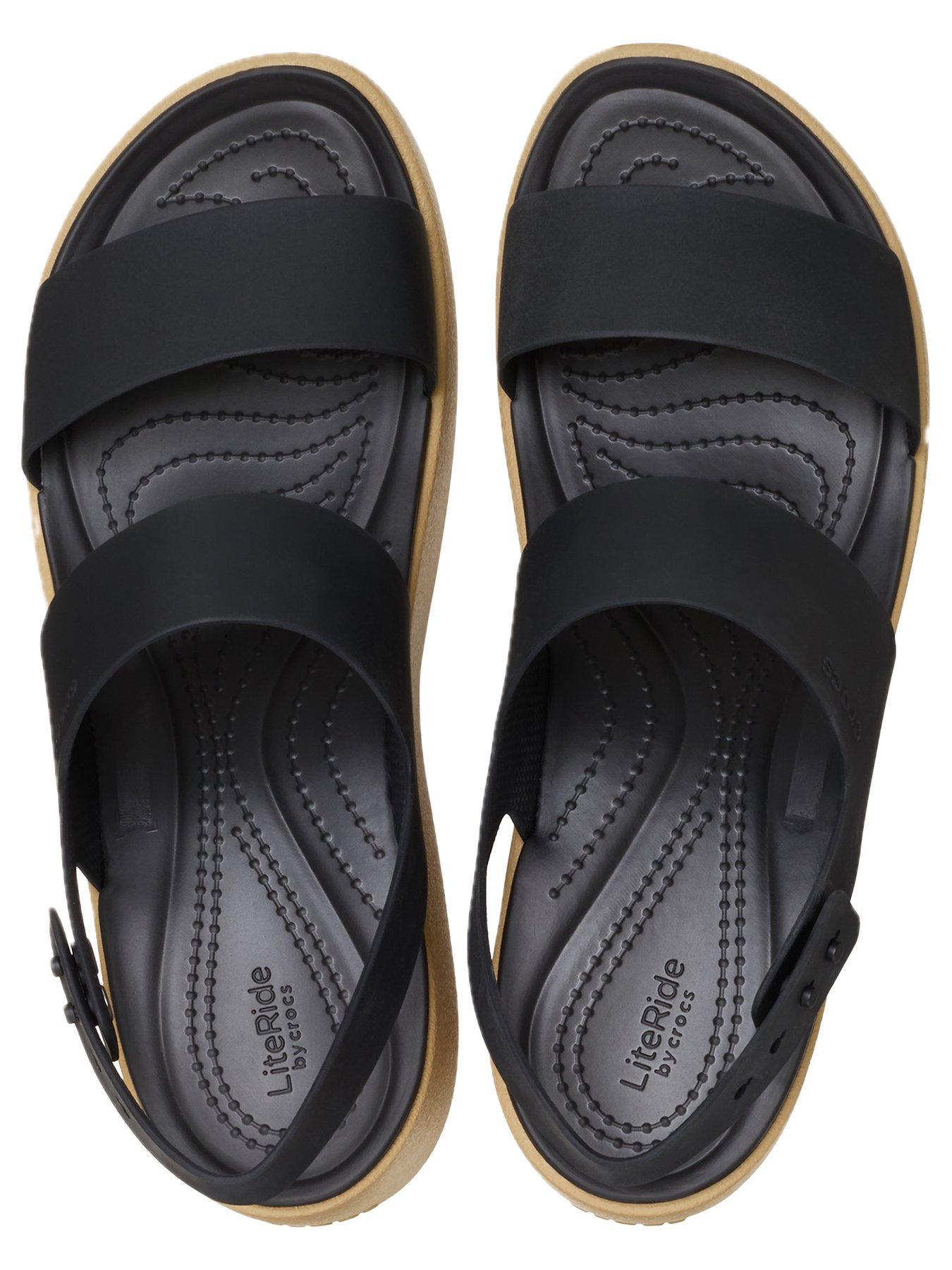  image of crocs-brooklyn-sky-sandal-cashewblack
