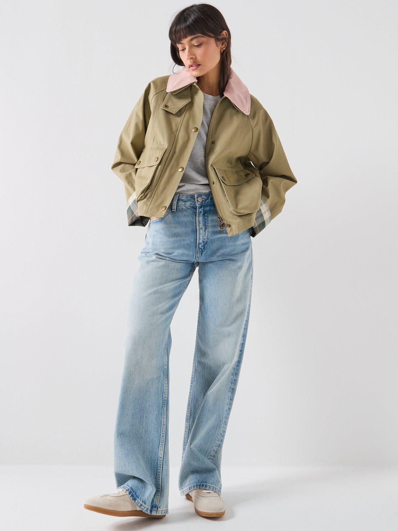  image of barbour-cropped-beadnell-casual-jacket-green