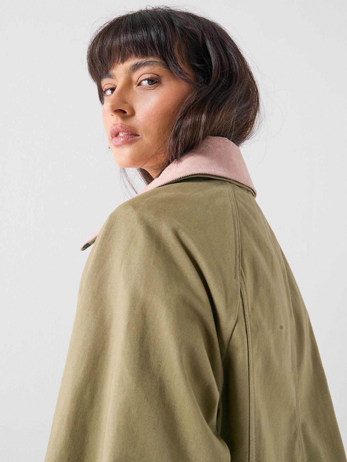  image of barbour-cropped-beadnell-casual-jacket-green