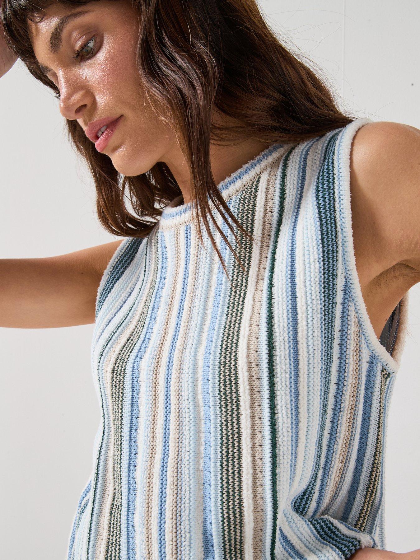 Image 4 of 6 of Barbour Josie Knitted Vest - Multi
