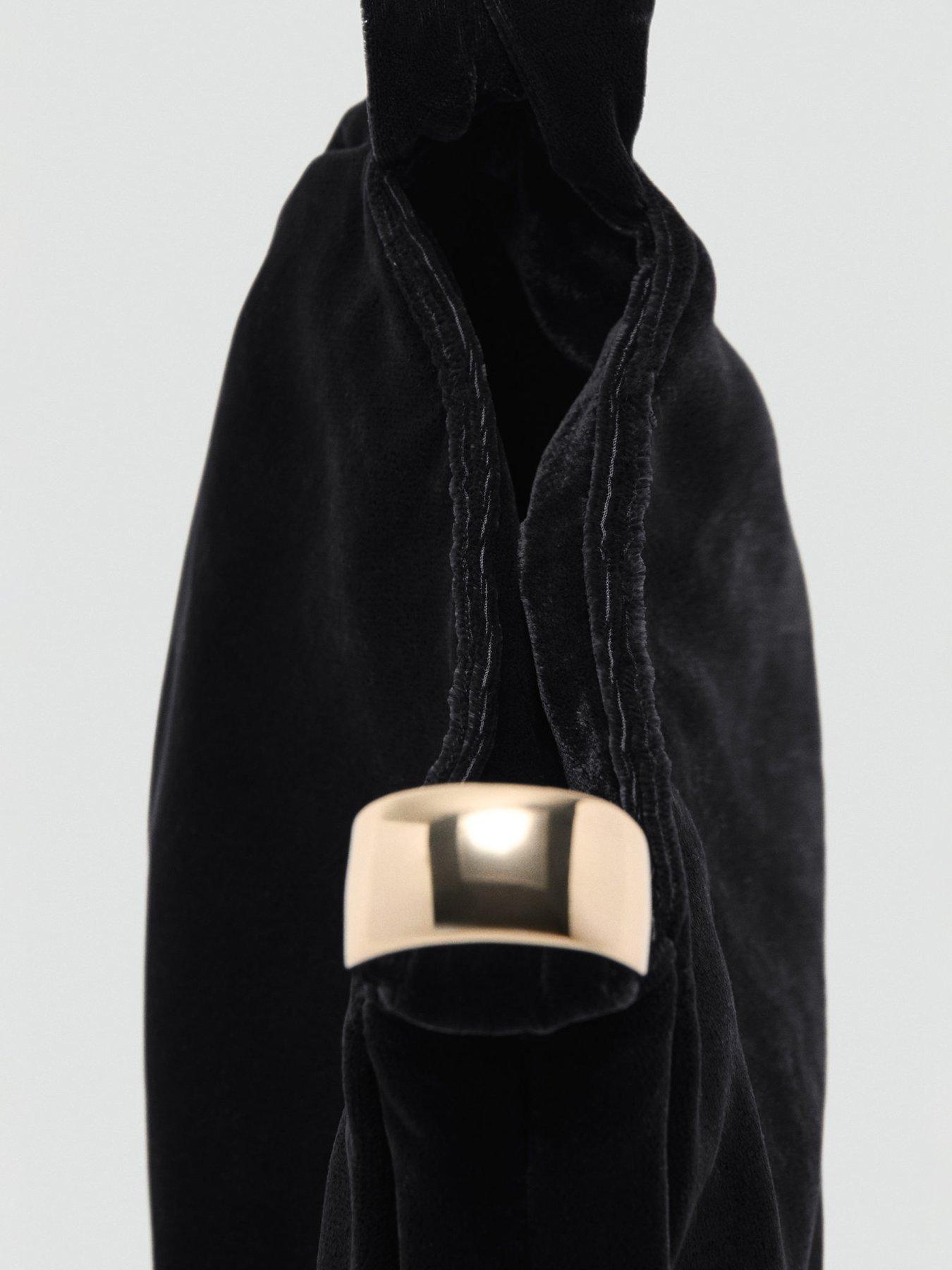 Image 4 of 5 of Mango Velvet Handbag With Metallic Detail - Black