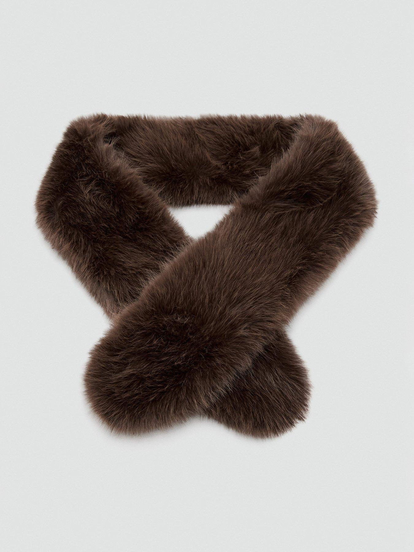  image of mango-faux-fur-scarf-brown