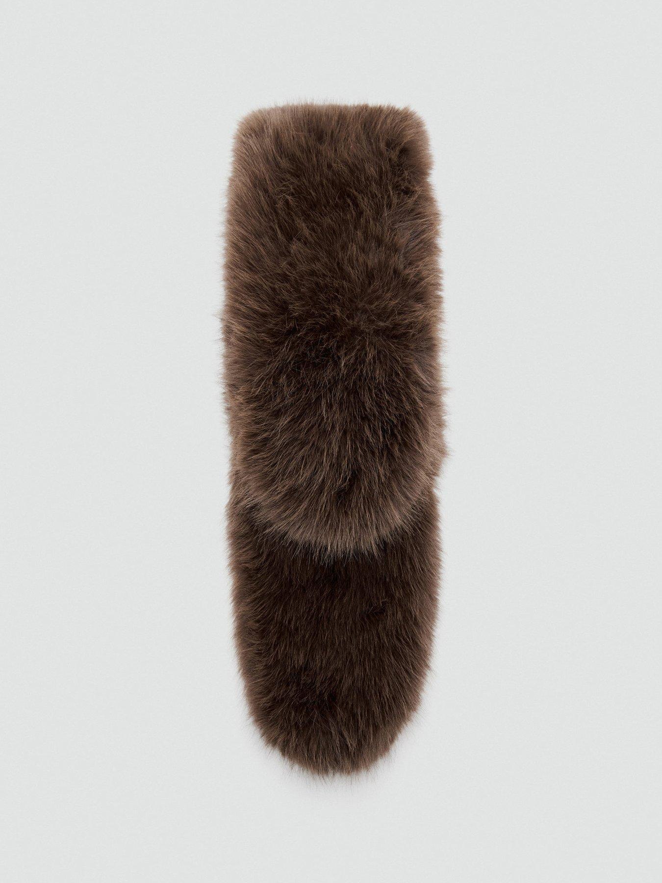  image of mango-faux-fur-scarf-brown