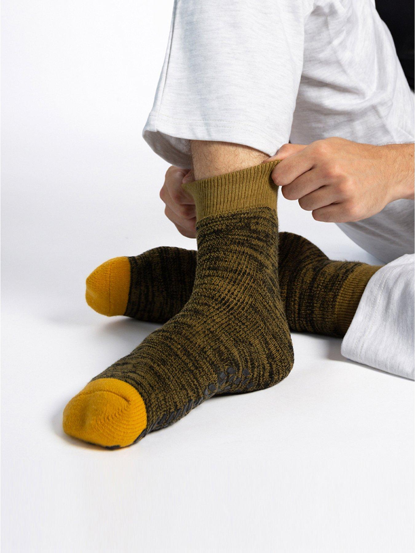 Image 3 of 4 of TOTES Toasties Mens Thermal Brushed Original Slipper Socks - Green