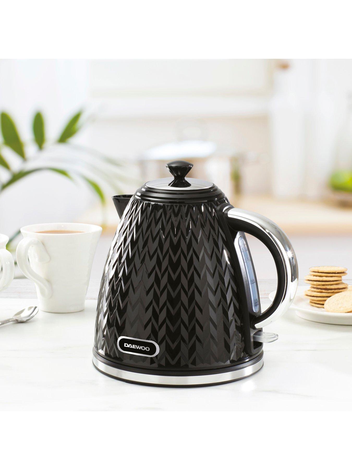 Image 4 of 6 of Daewoo Argyle Jug Kettle and 2 Slice Toaster- Black