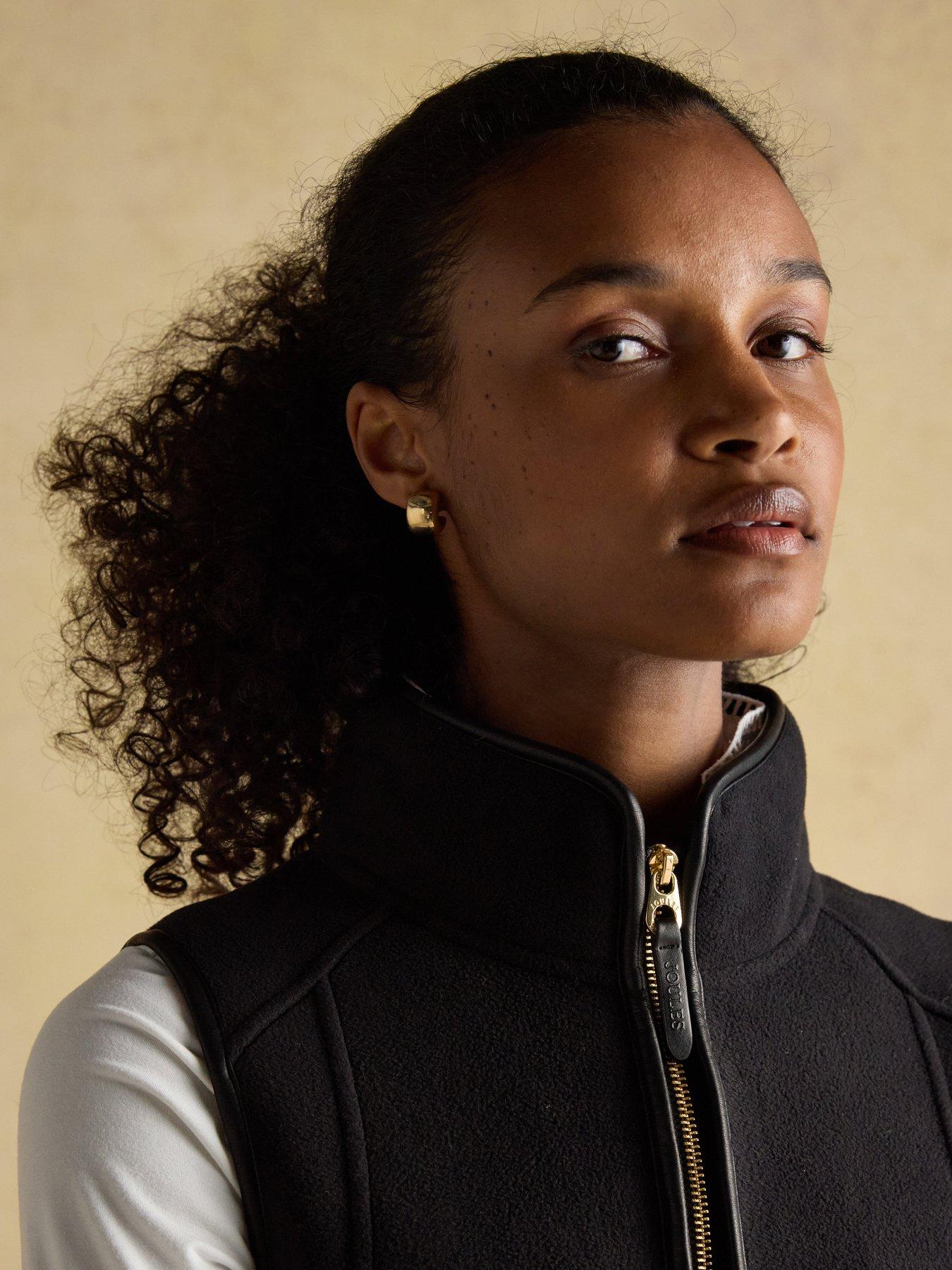  image of joules-heritage-gilet-black