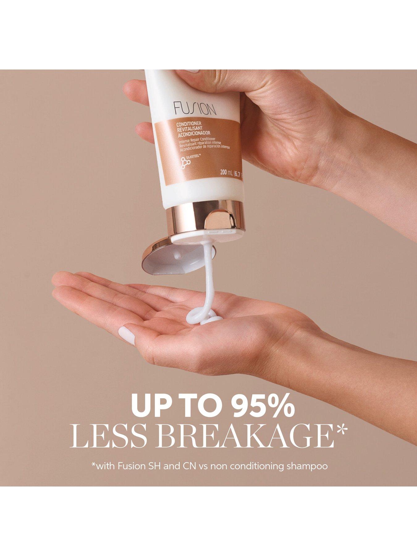 Image 2 of 7 of Wella Professionals Fusion Intense Repair Conditioner 200ml