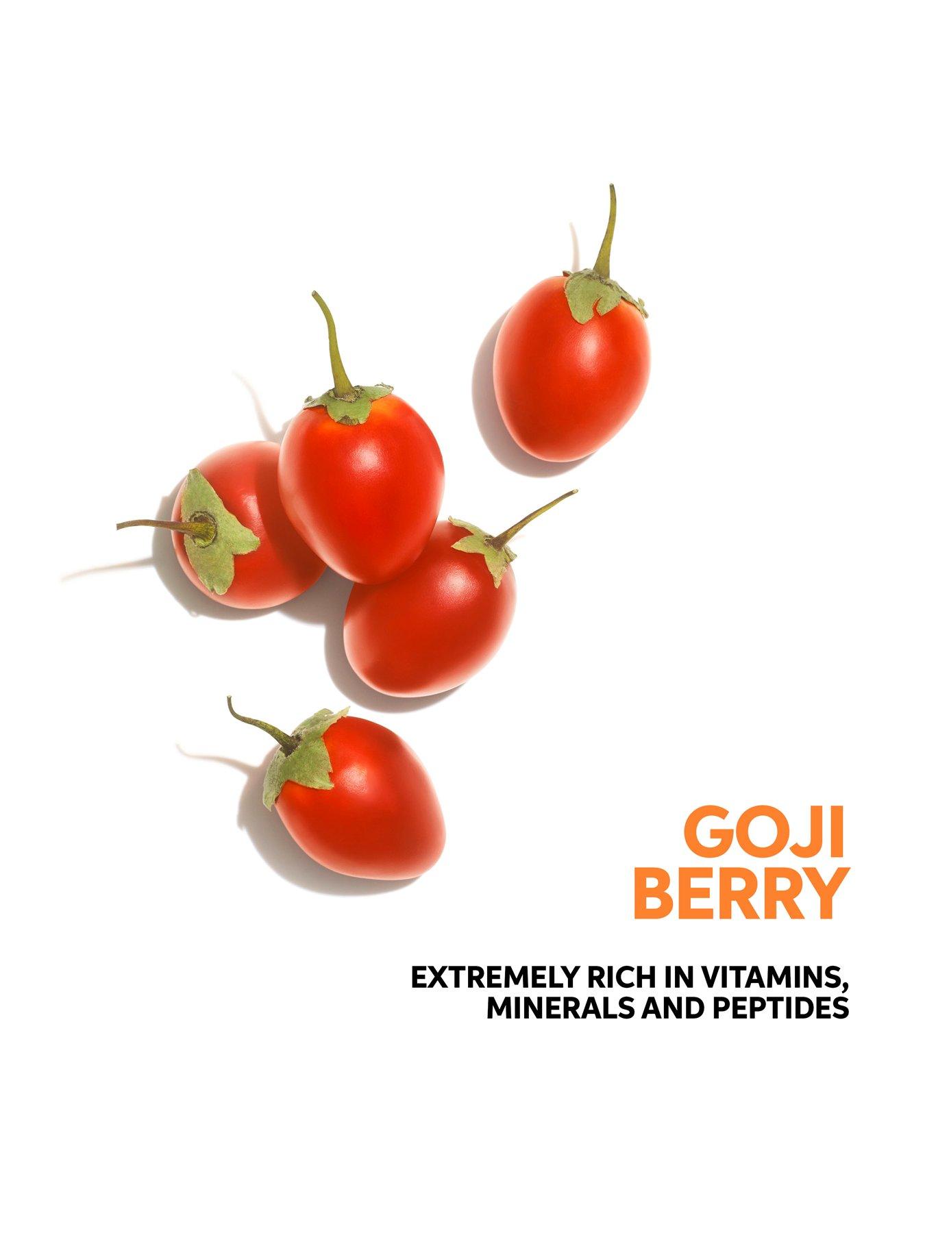 Image 7 of 7 of Wella Professionals Nutri Enrich Instant Nourishment Christmas Gift Set