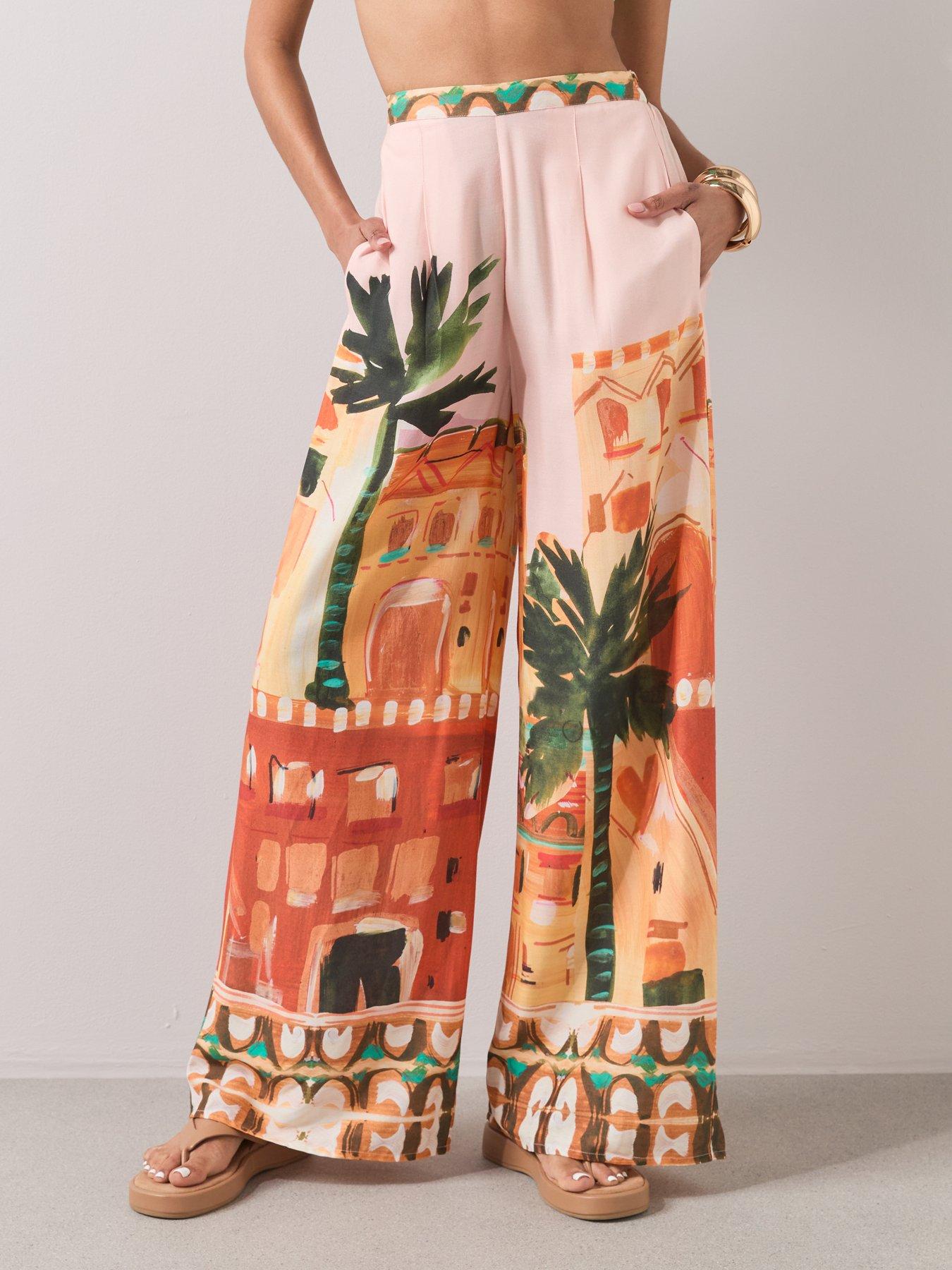 Image 4 of 7 of The Very Collection Printed Beach Trousers