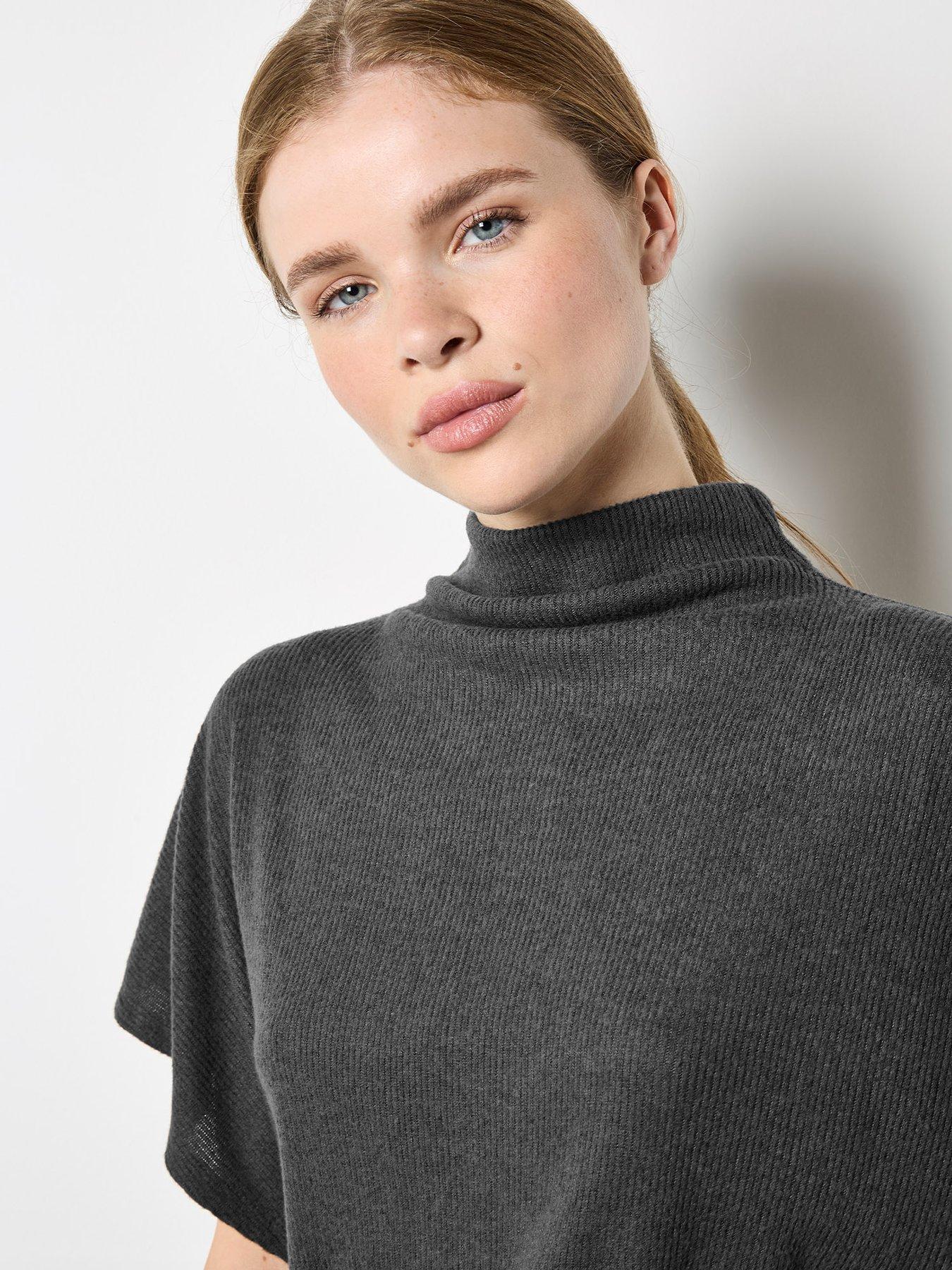 Image 4 of 4 of Apricot Soft Trouch Side Ruched Top