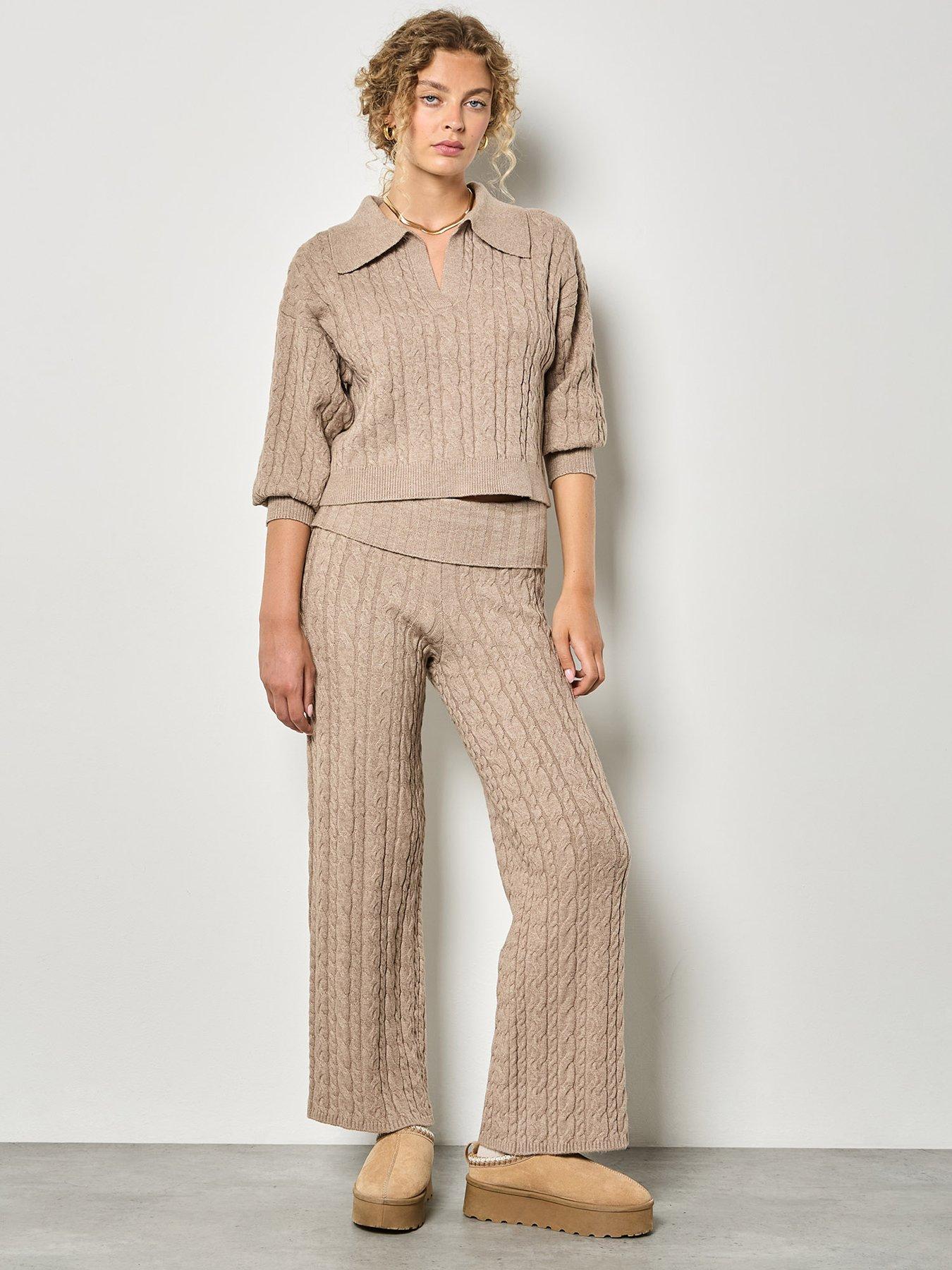 Image 3 of 4 of Apricot Cable Collar Jumper