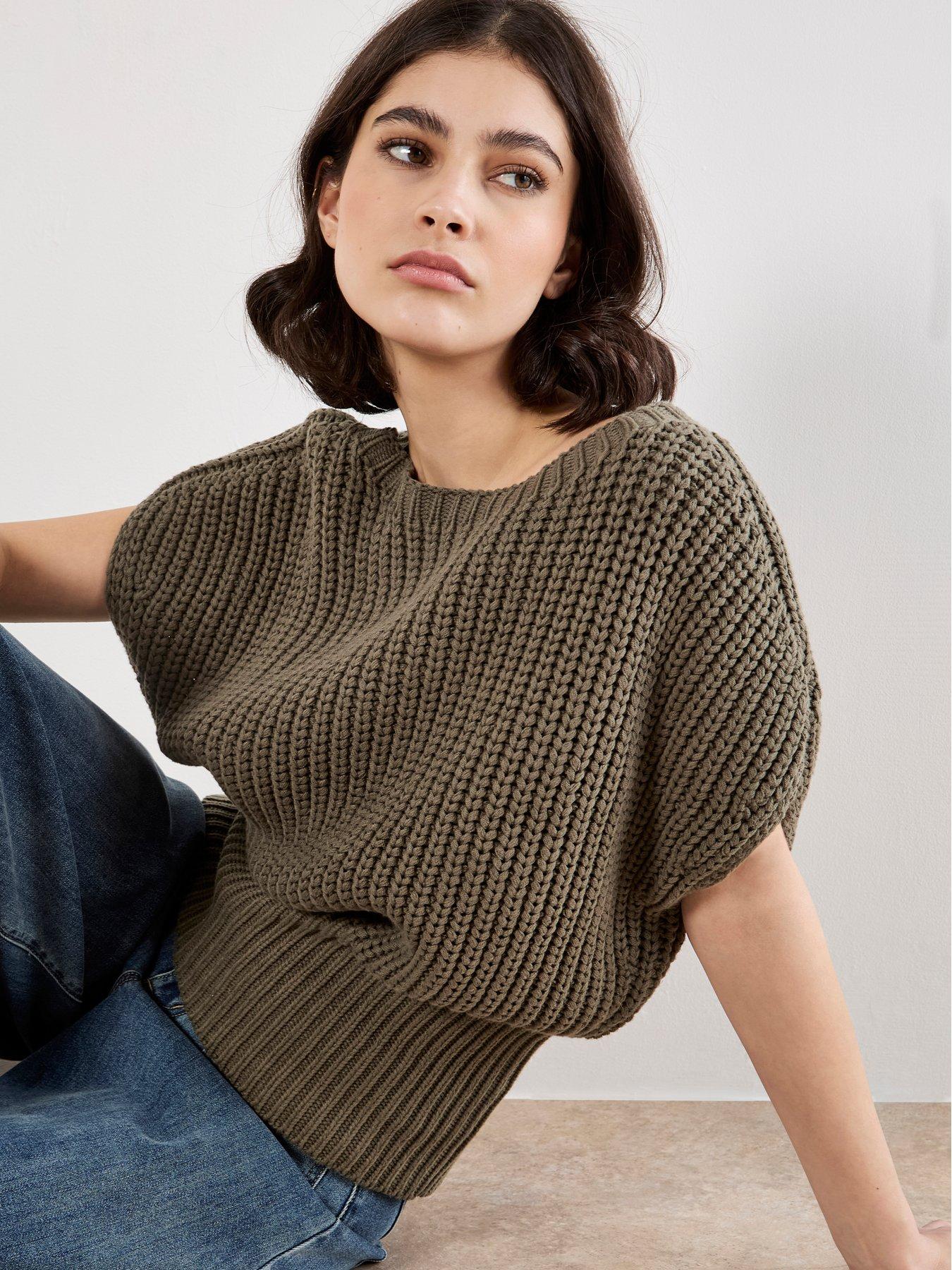 Image 1 of 4 of Apricot Wide Waist Chunky Sleeveless Knit Top