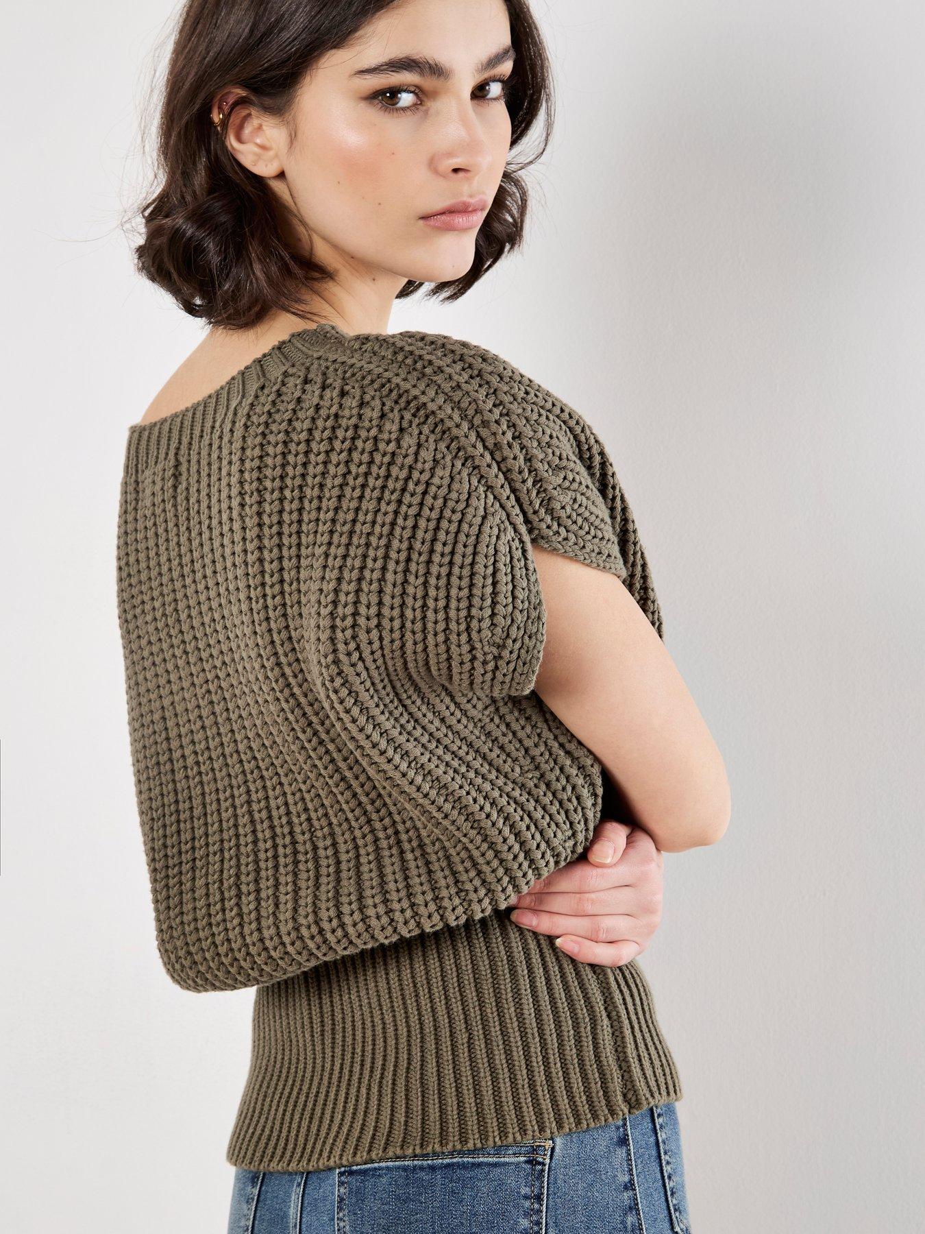 Image 2 of 4 of Apricot Wide Waist Chunky Sleeveless Knit Top