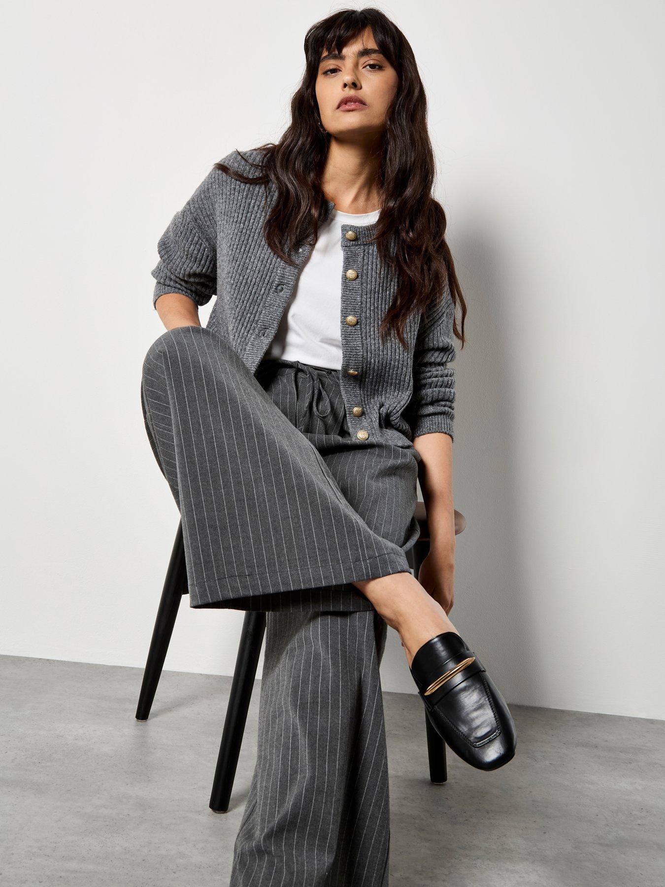 Image 4 of 4 of Apricot Pinstripe Pleat Tailored Trouser