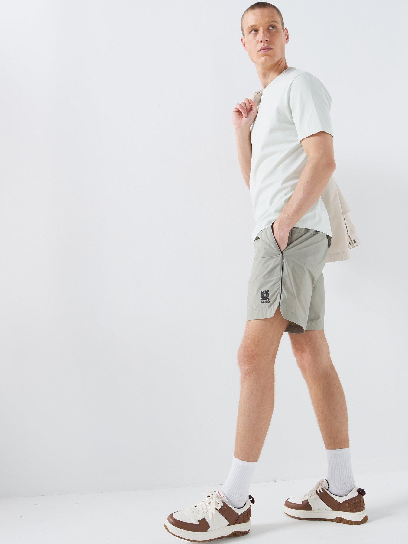 Image 3 of 5 of HUGO Colas262 Straight Fit Shorts - Light Green