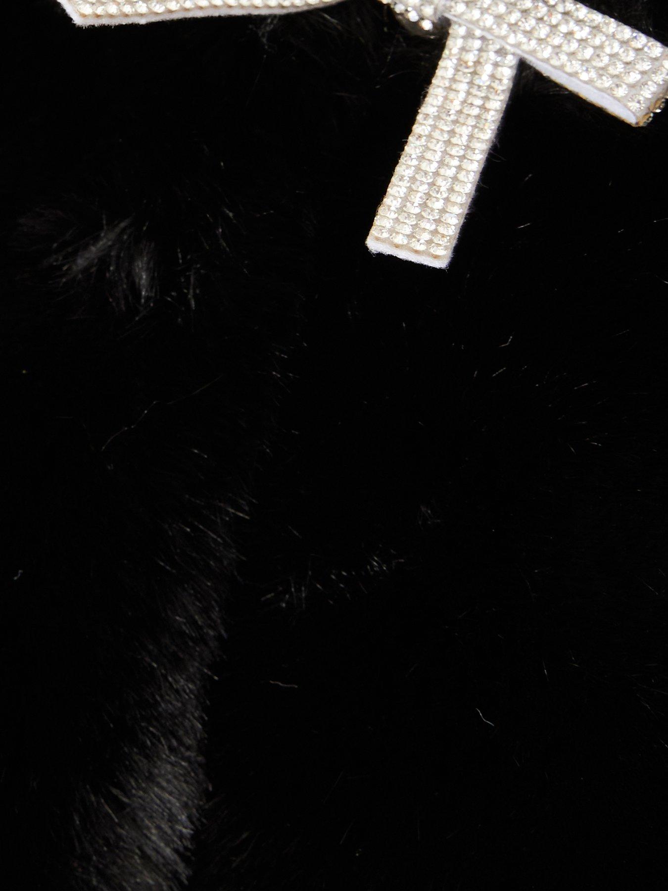  image of quiz-black-bow-detail-faux-fur-wrap