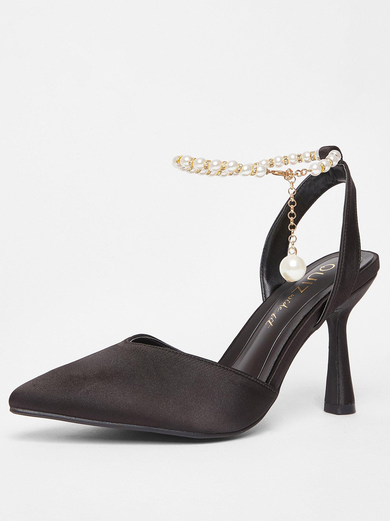 Image 2 of 5 of Quiz Wide Fit Black Pearl Strap Court Heels