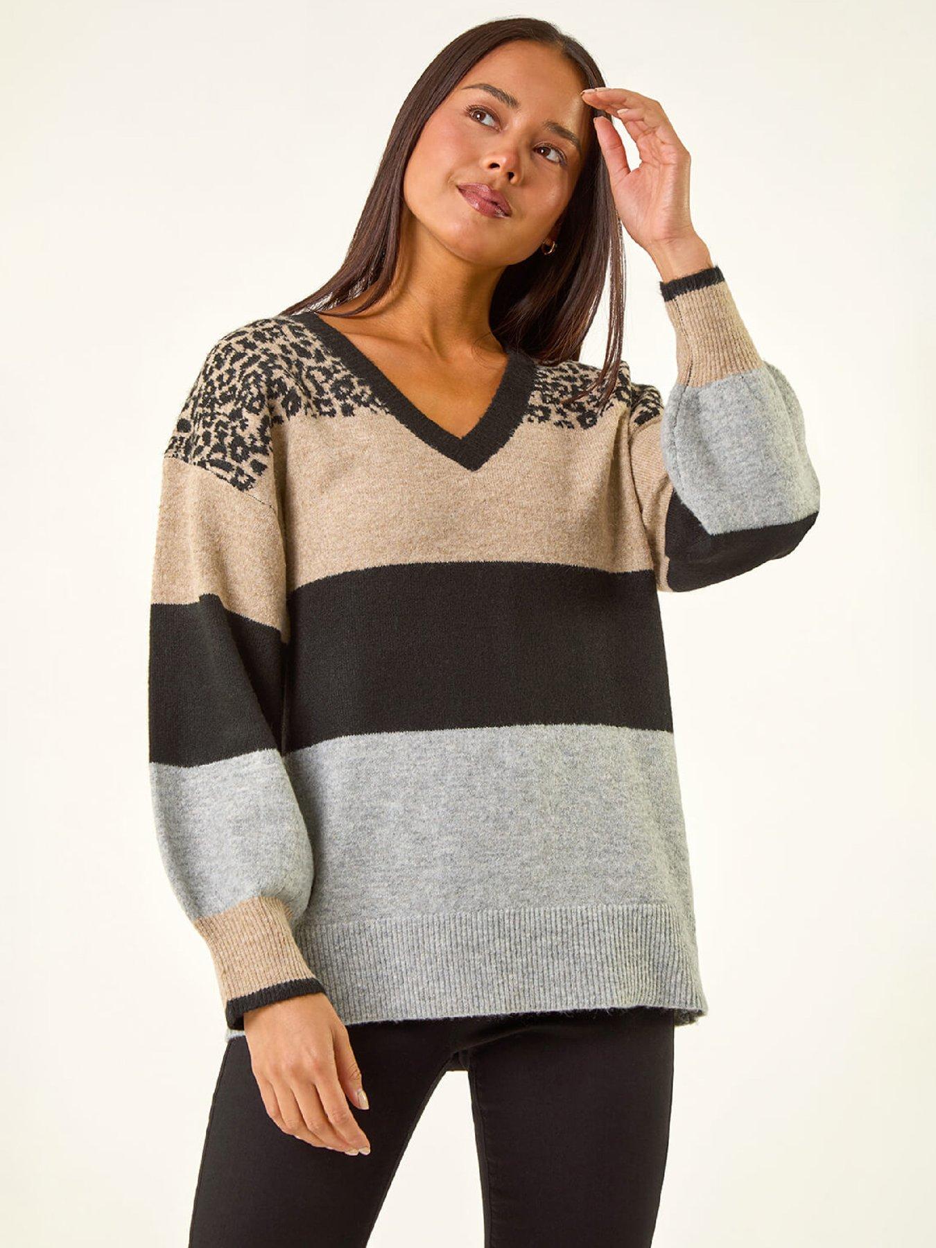 Image 1 of 5 of Roman Petite Animal Block V-neck Jumper