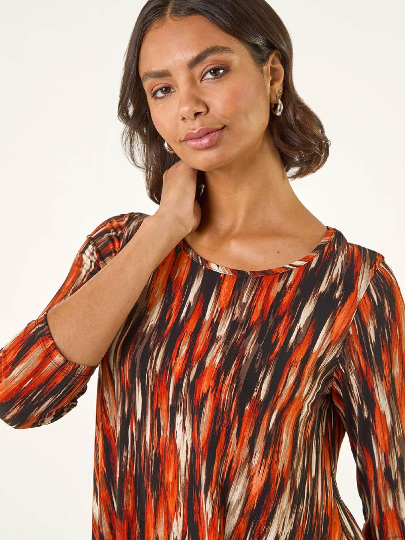 Image 4 of 5 of Roman Abstract Print Hanky Hem Stretch Top
