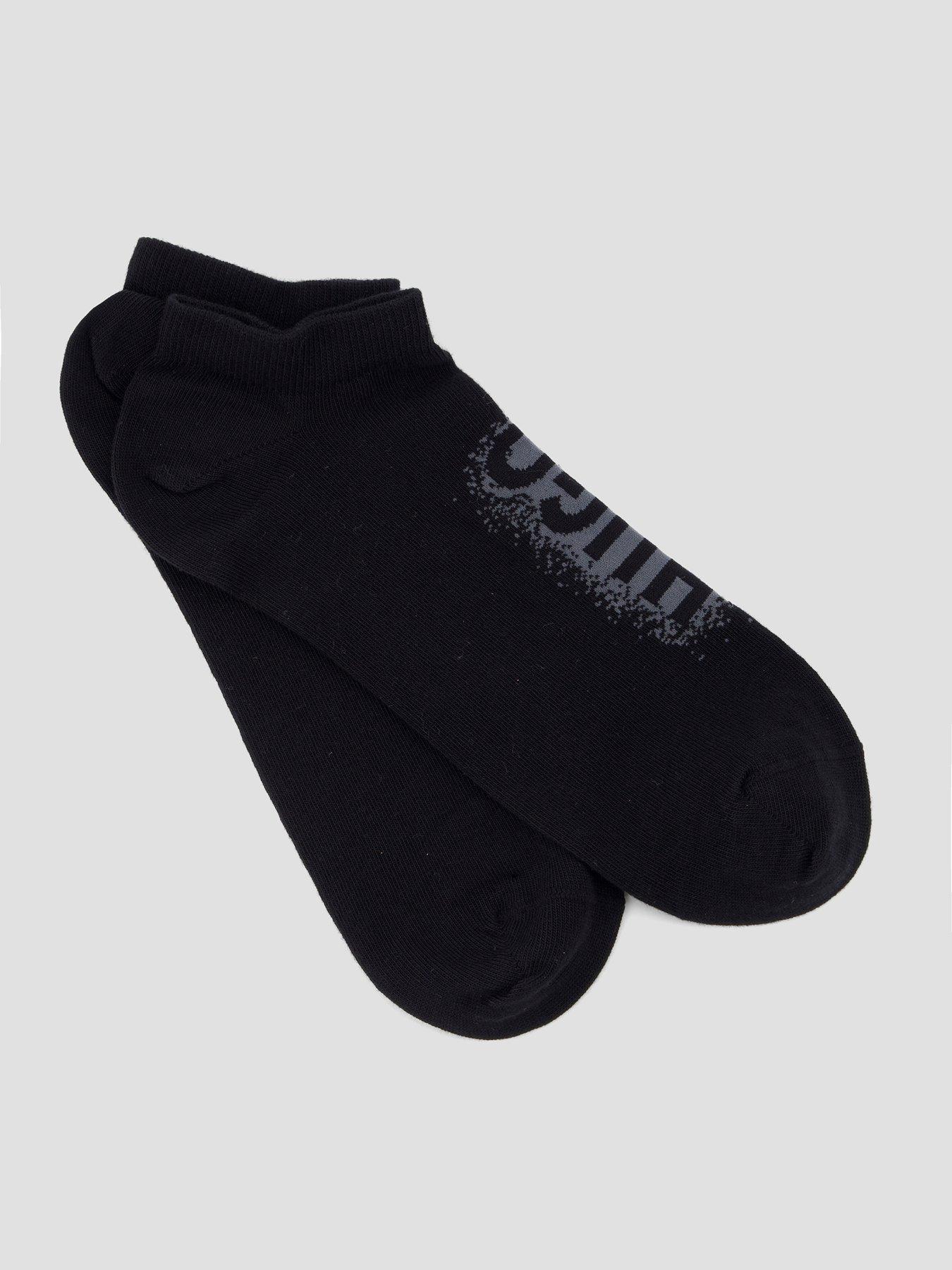 stillFront image of hugo-2-pack-spray-logo-short-crew-socks-assorted