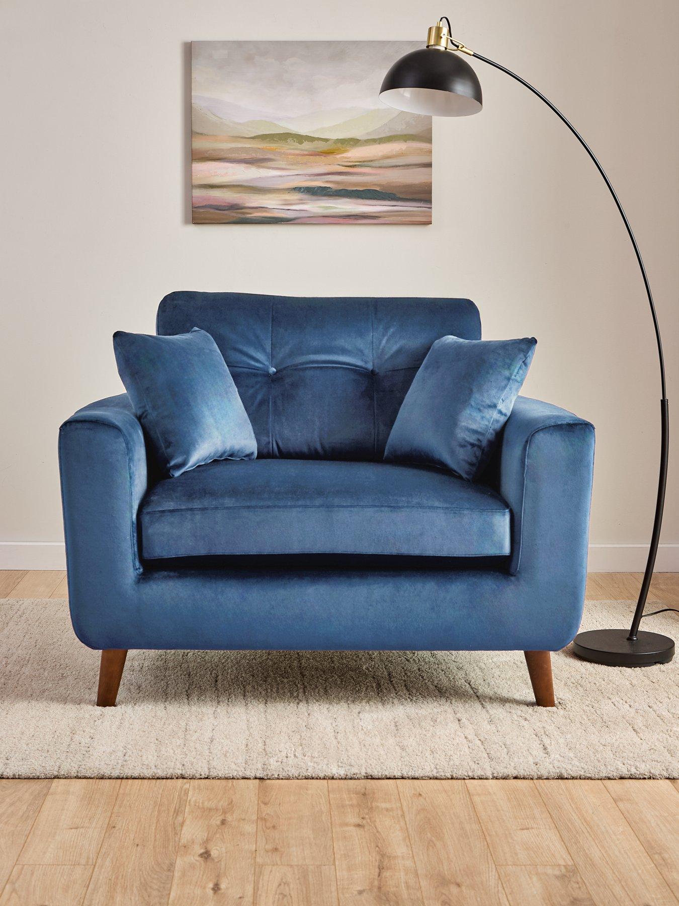 The Very Collection Nevada Snuggle Chair