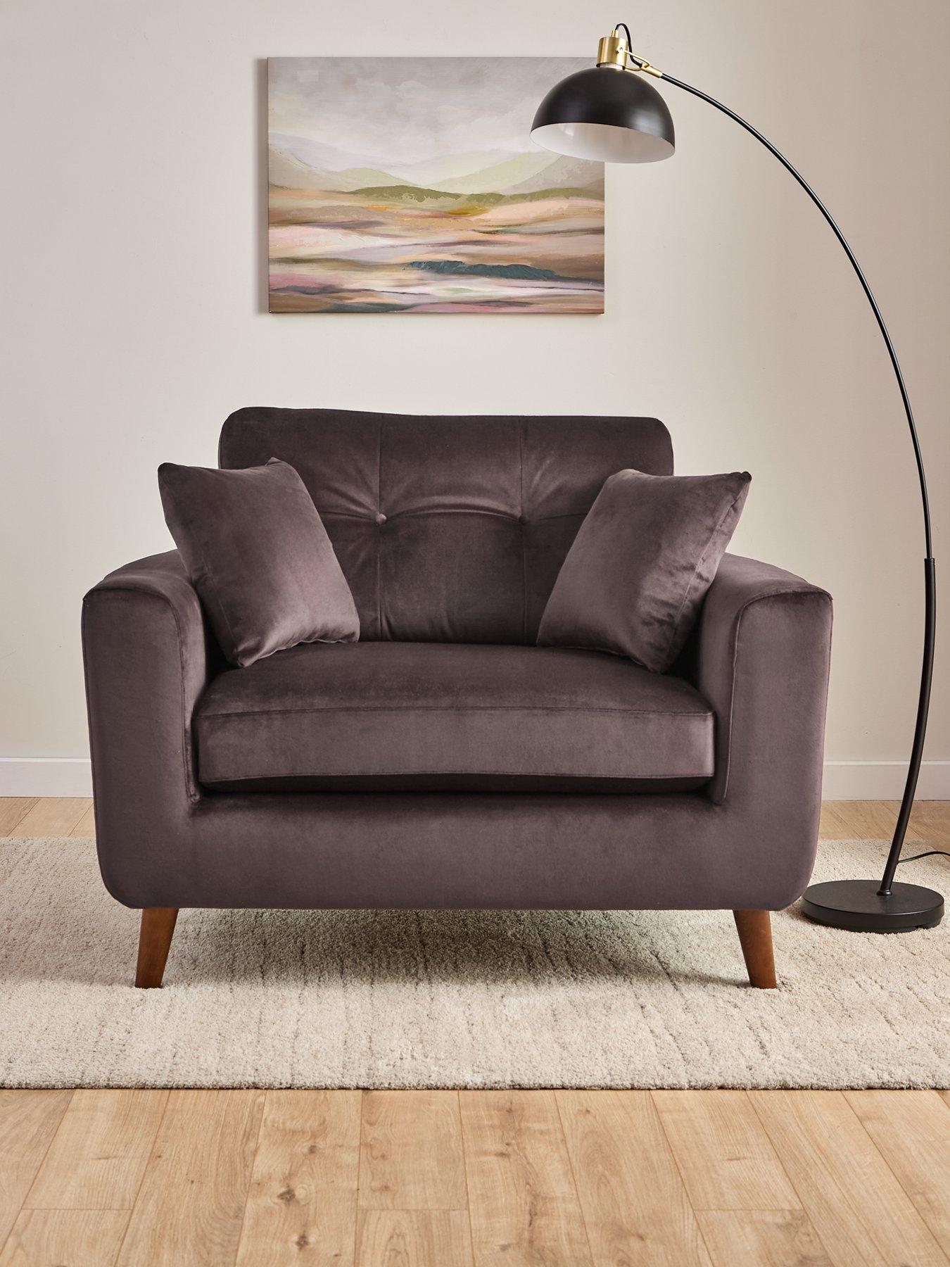 The Very Collection Nevada Snuggle Chair