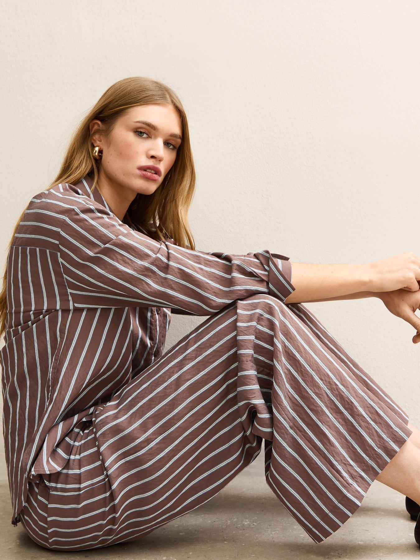 Image 4 of 5 of New Look Striped Drawstring Wide Leg Trousers - Brown