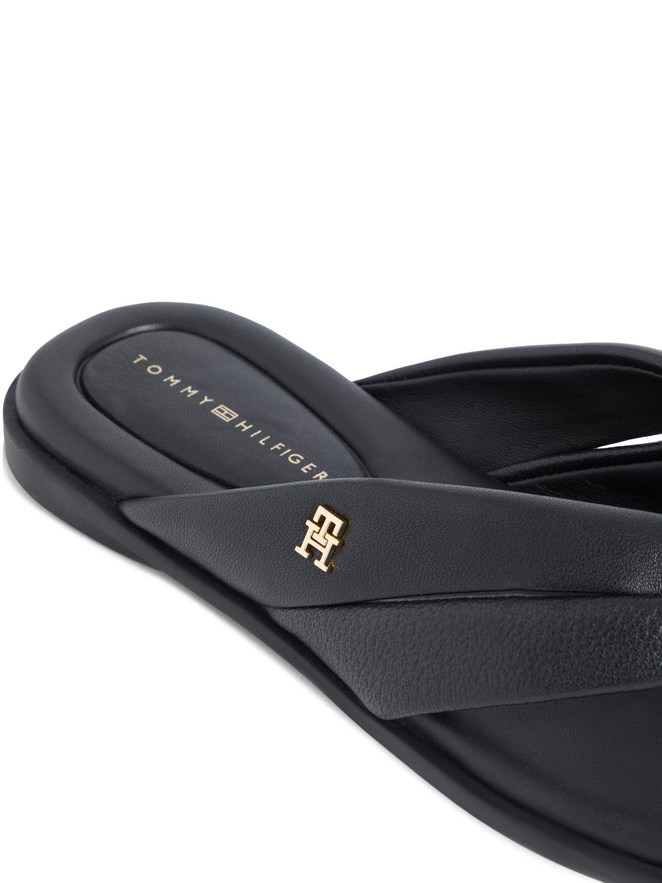 Image 6 of 6 of Tommy Hilfiger Leather Toe Post Flat Sandals - Black