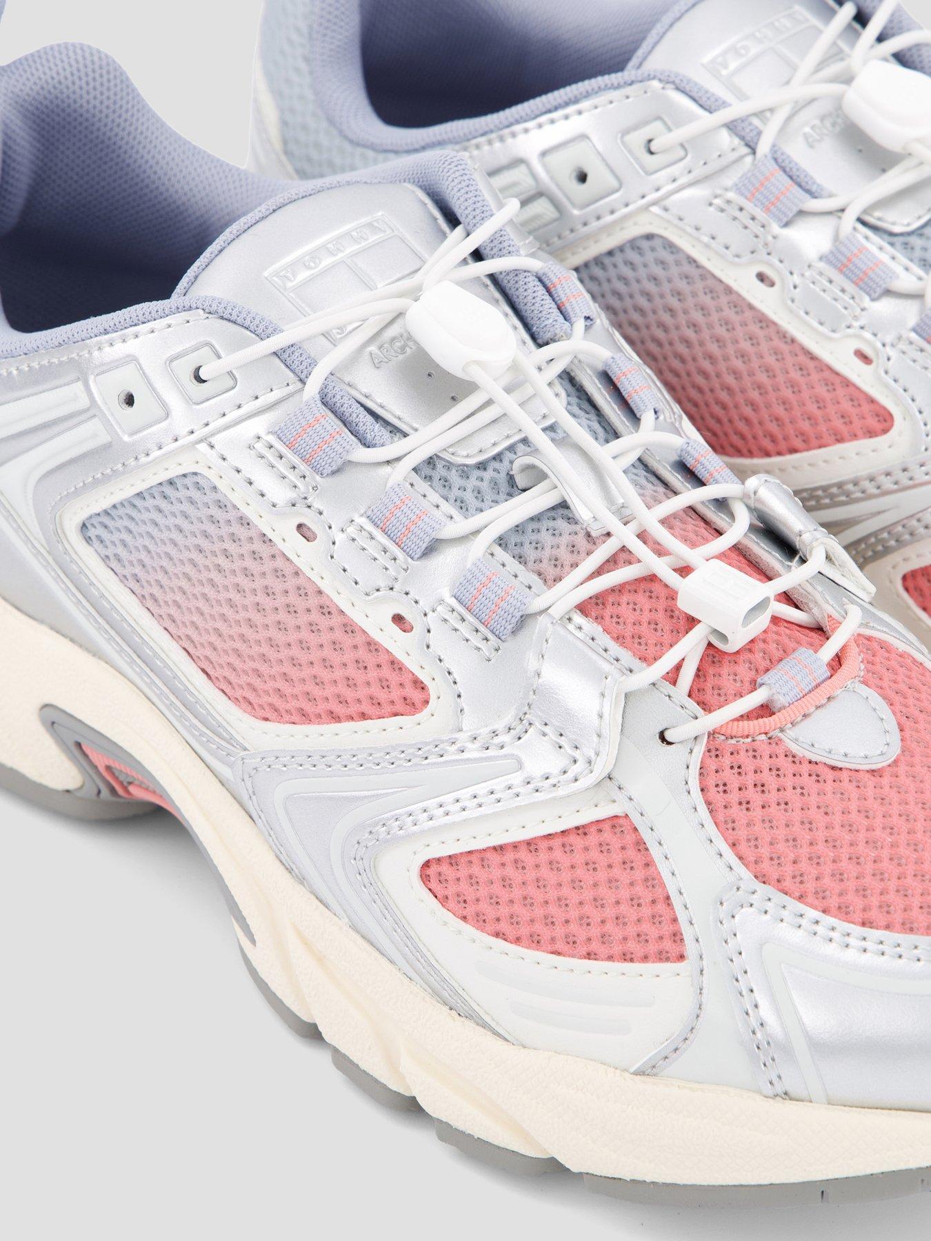  image of tommy-jeans-jean-runner-mesh-trainer-silver