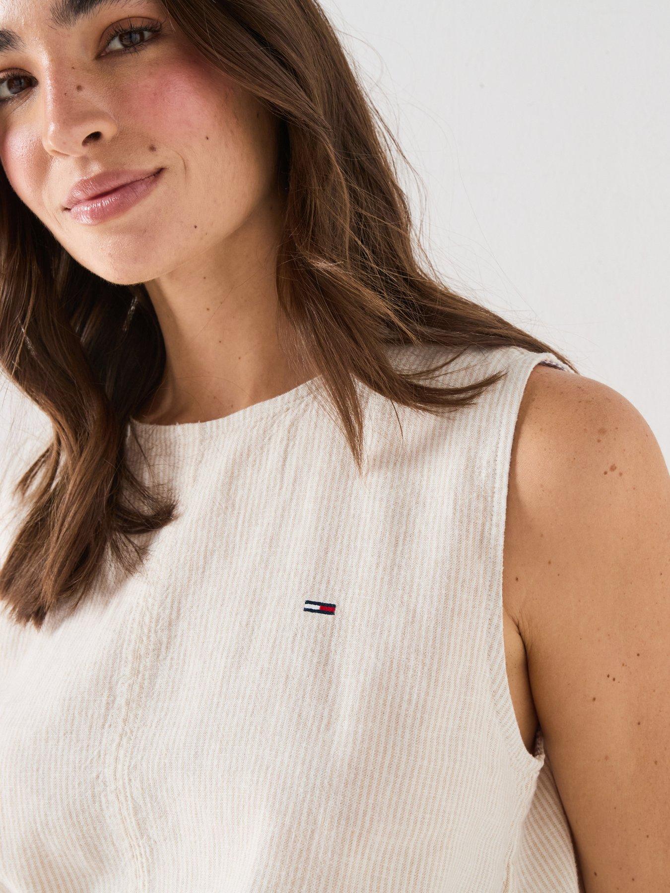 Image 4 of 6 of Tommy Jeans Linen Blouse - White