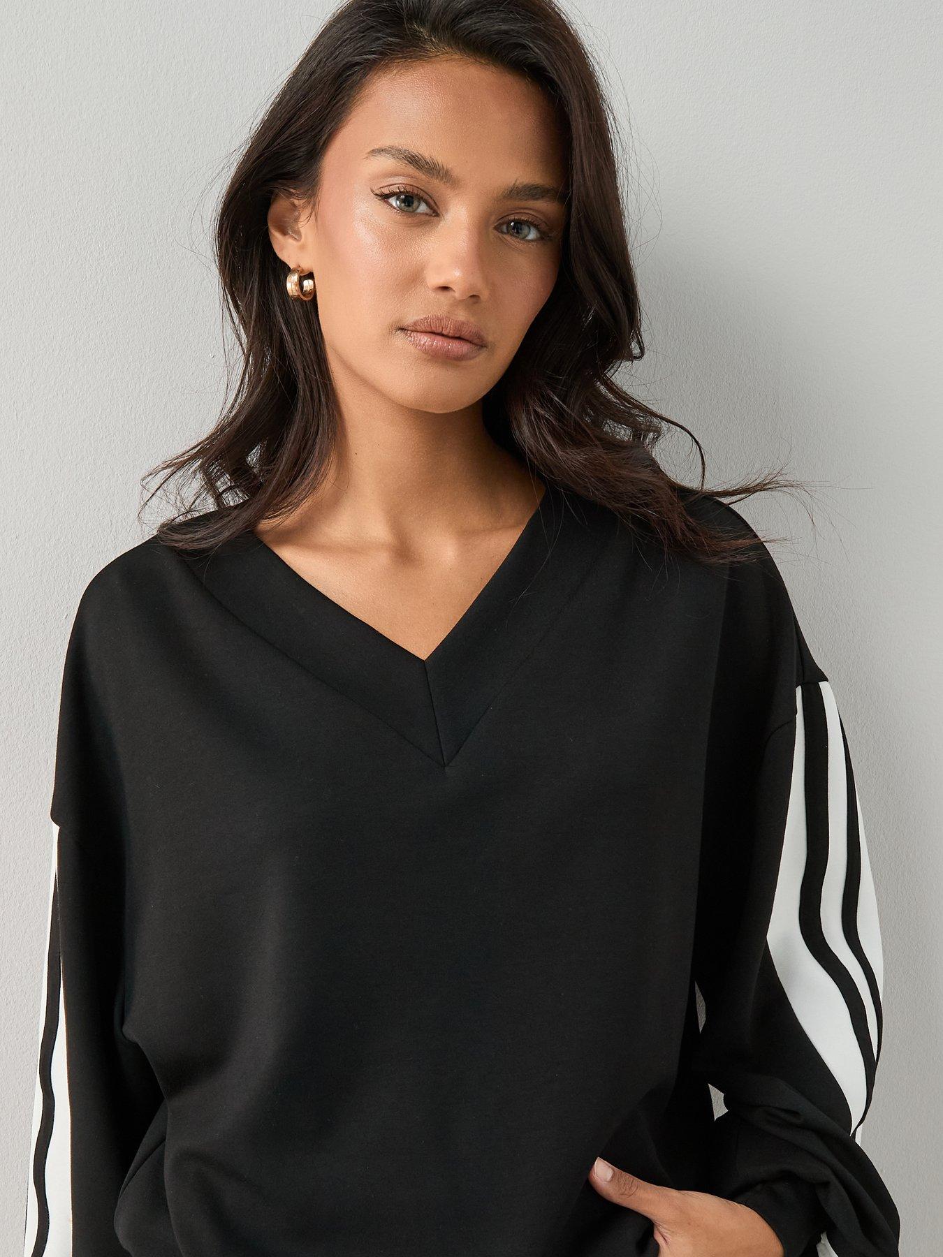 Image 4 of 7 of The Very Collection V Neck Side Stripe Co-Ord Top - Black