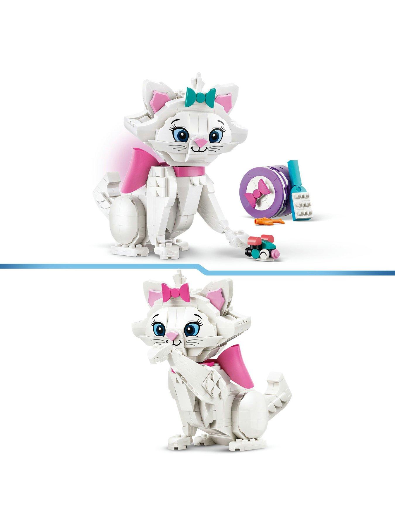 Image 2 of 7 of LEGO Disney The Aristocats Adorable Marie 43286