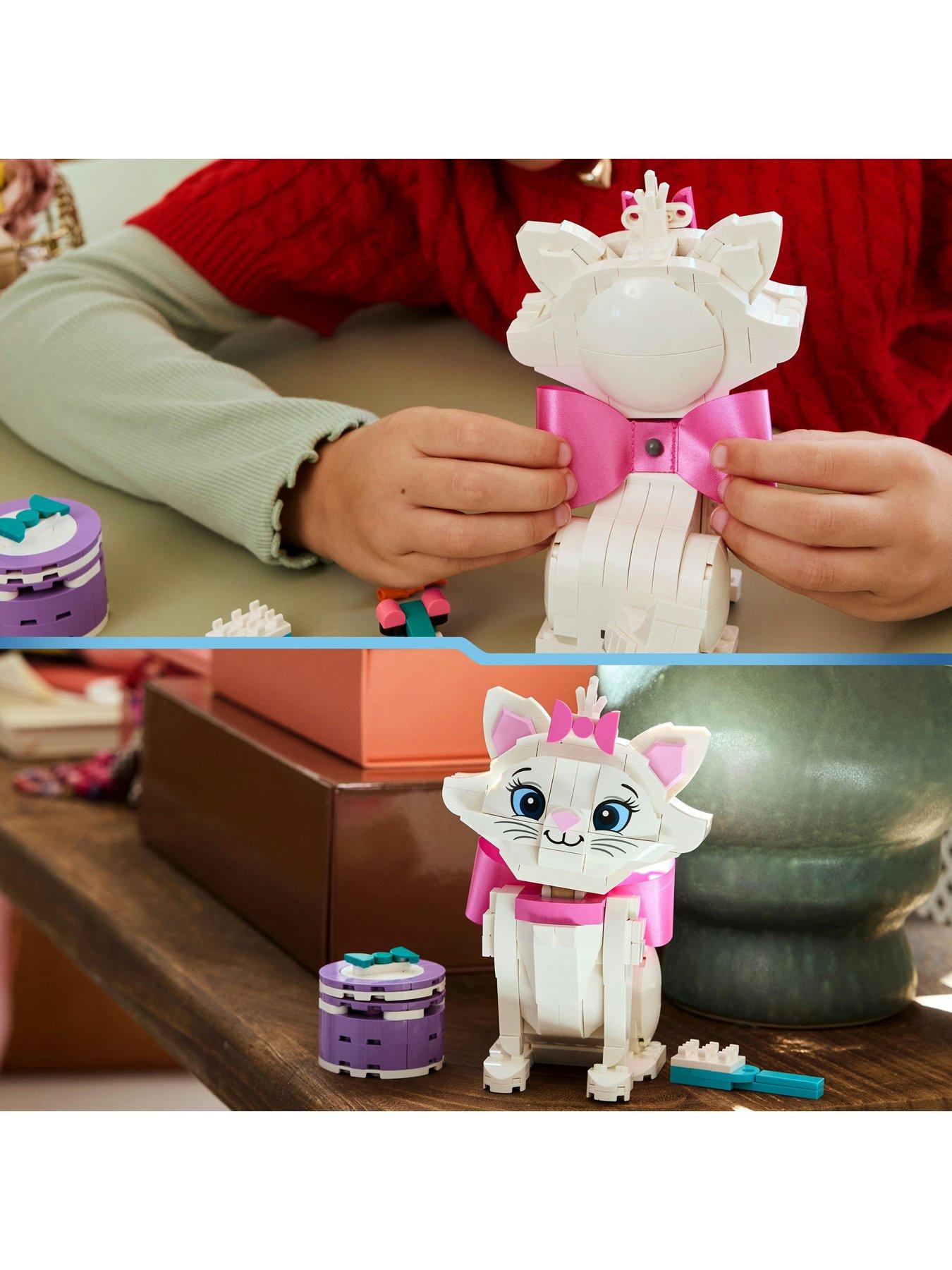 Image 4 of 7 of LEGO Disney The Aristocats Adorable Marie 43286