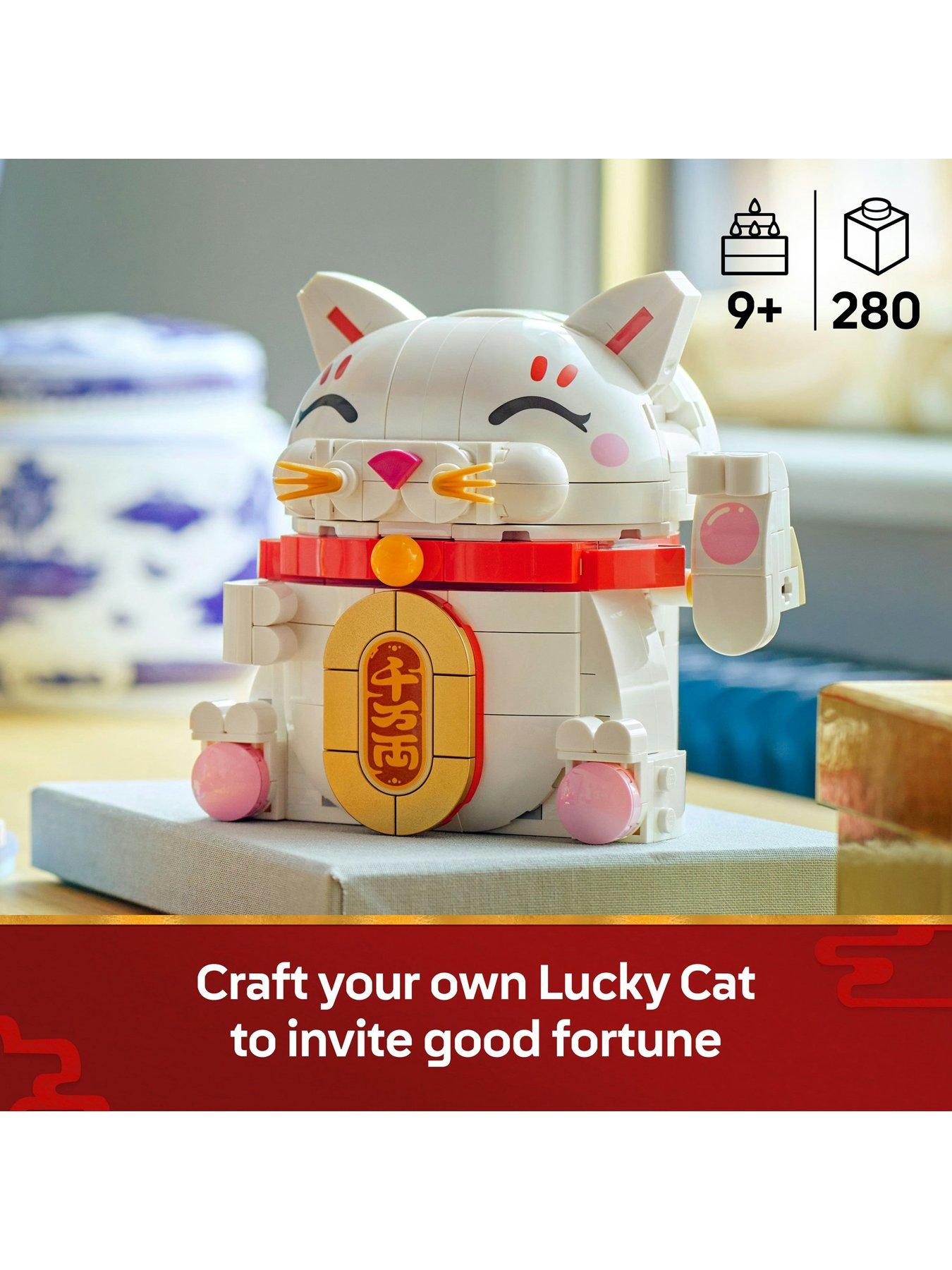 Image 2 of 7 of LEGO Lucky Cat Display Model Building Kit 40813