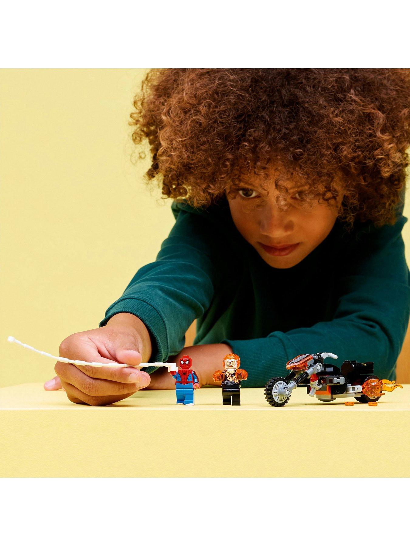 Image 6 of 8 of LEGO Super Heroes Spider-Man vs. Ghost Rider Motorcycle 76335