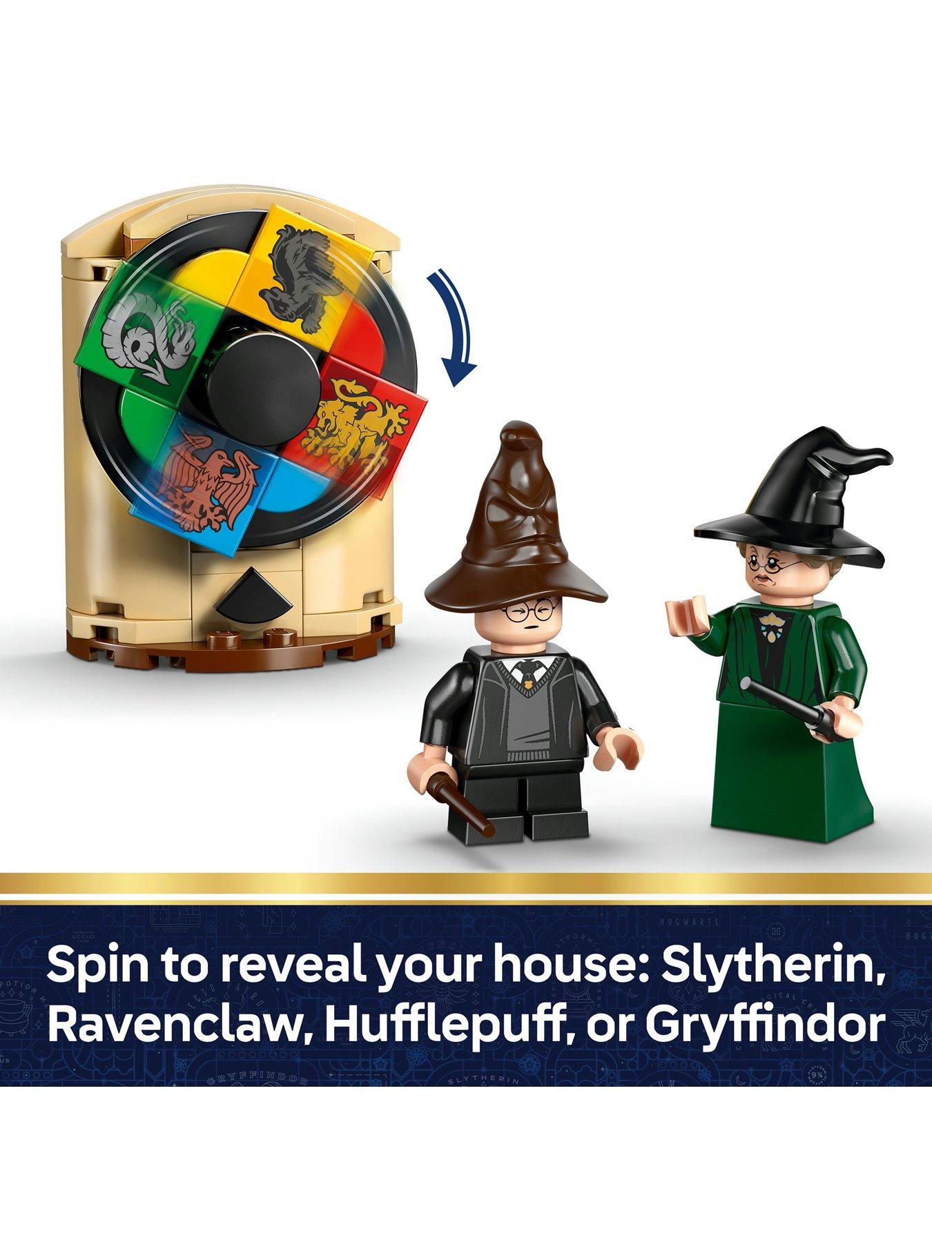 Image 3 of 8 of LEGO Harry Potter Hogwarts Castle: Sorting Hat Ceremony&nbsp;76460