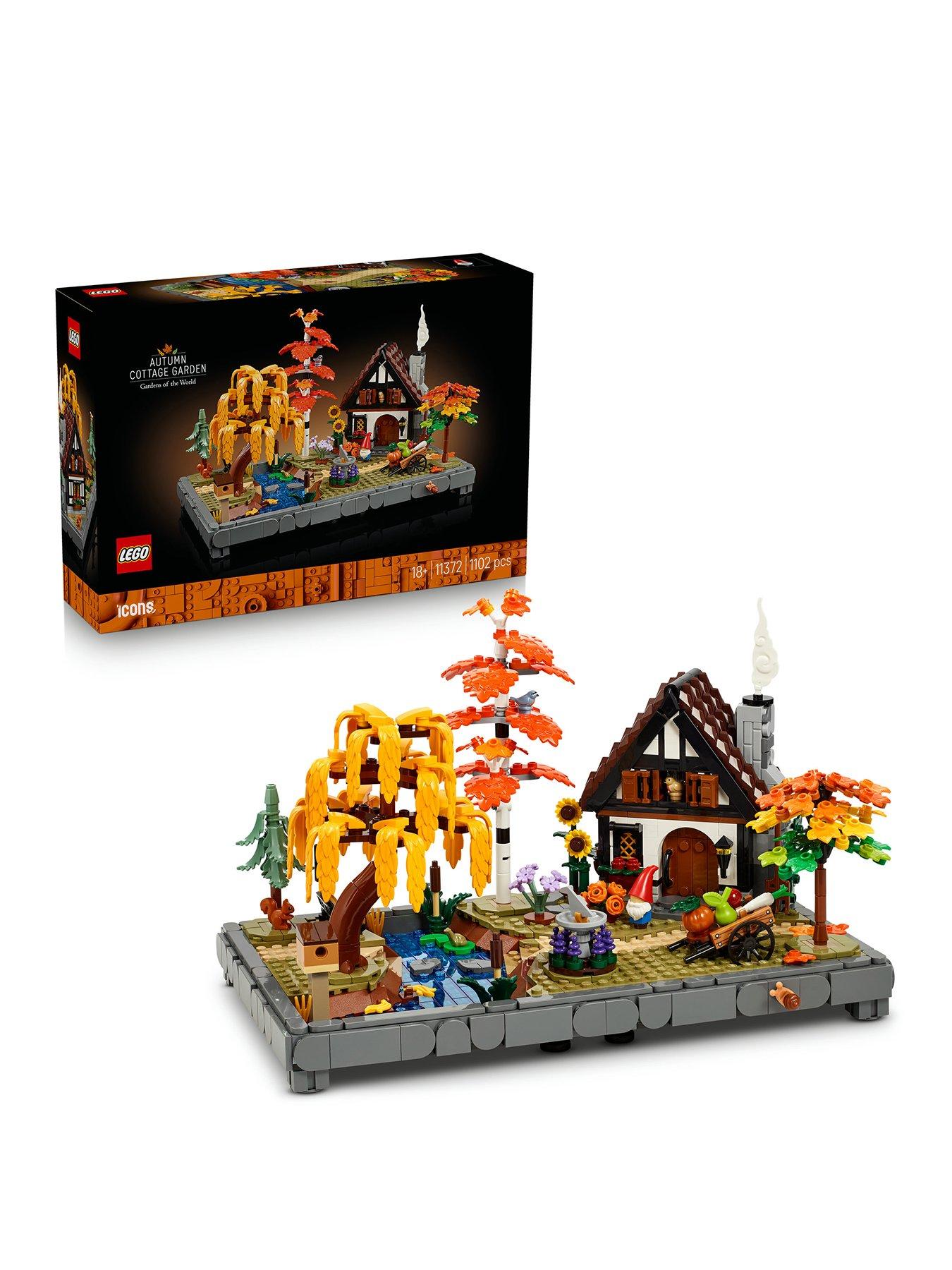lego-icons-autumn-cottage-garden-model-kit-11372