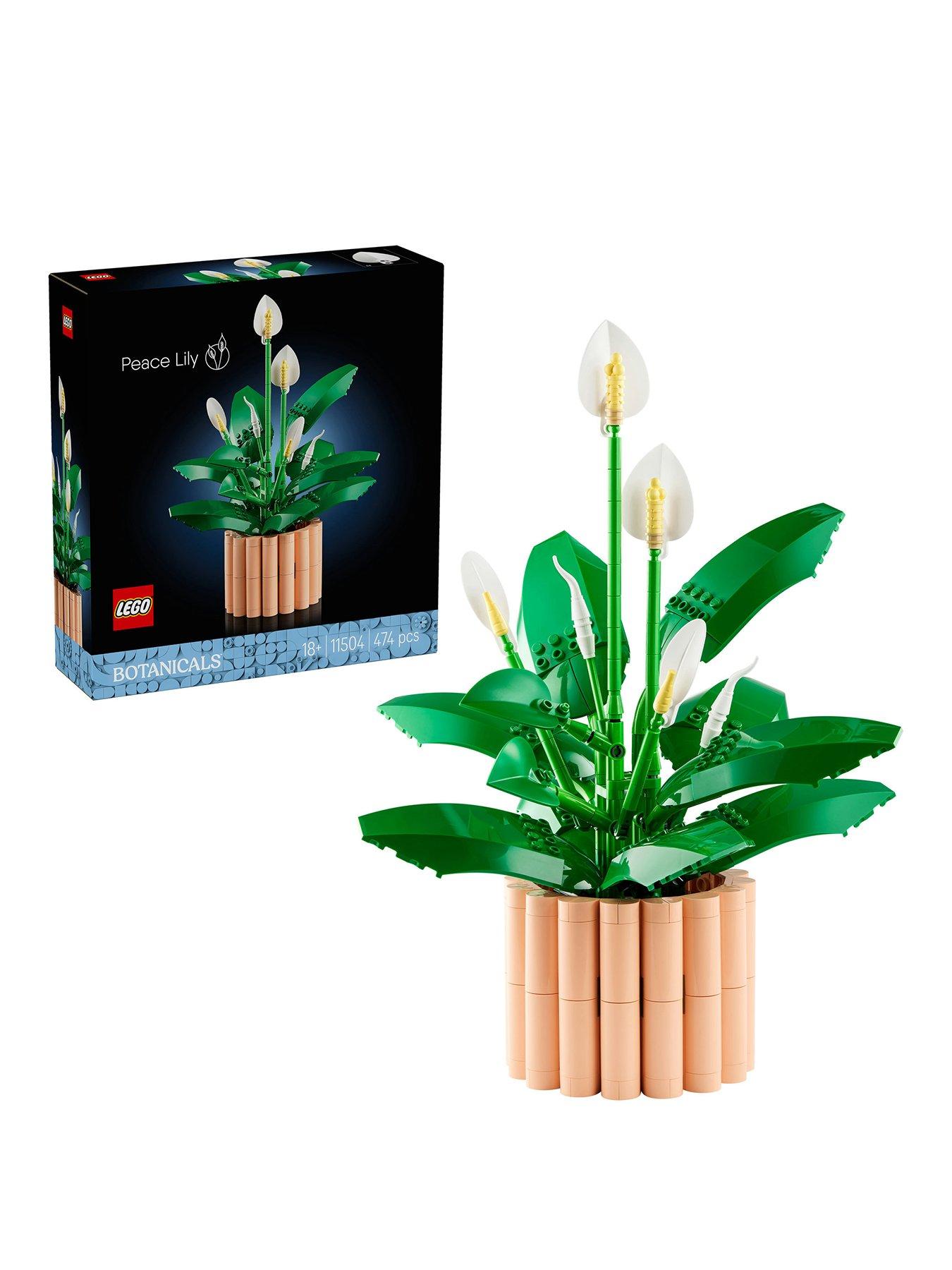Image 1 of 8 of LEGO Botanical Peace Lily Flower Decor Set 11504