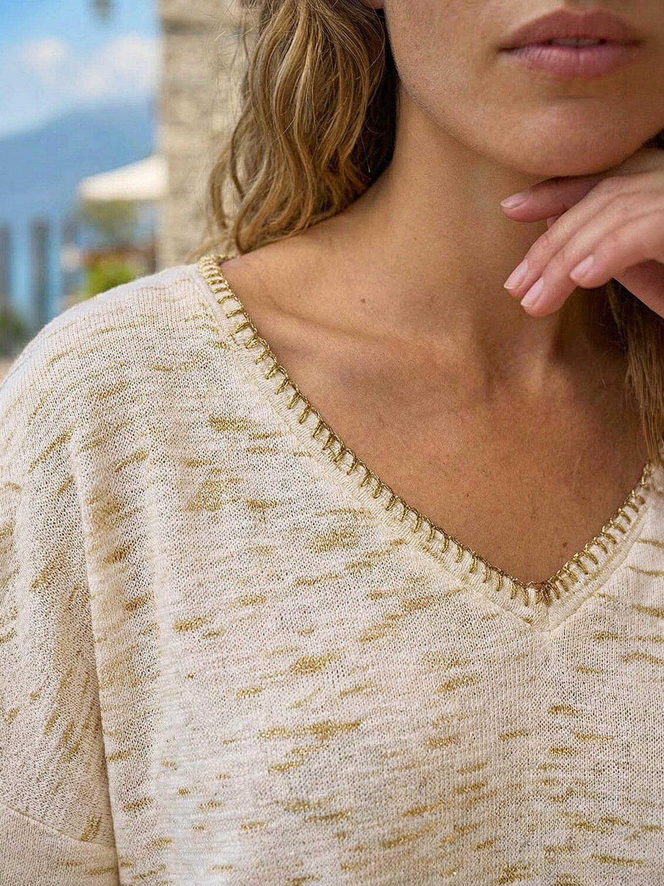 Image 2 of 4 of Roman Contrast Stitch V-neck Top - Green