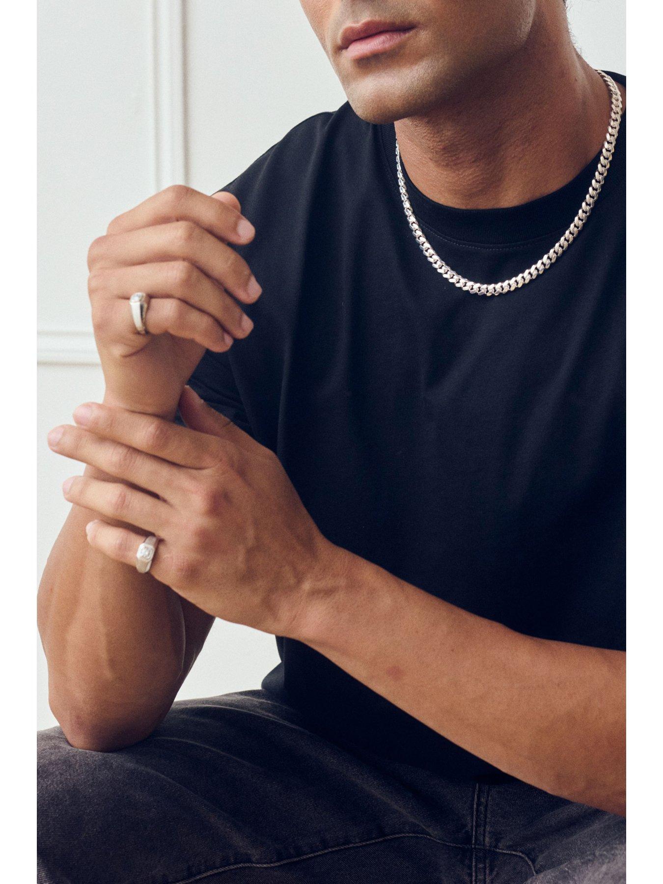 Image 4 of 5 of The Love Collection Sterling Silver Curb Chain Cuban (8mm) Necklace 22 inch