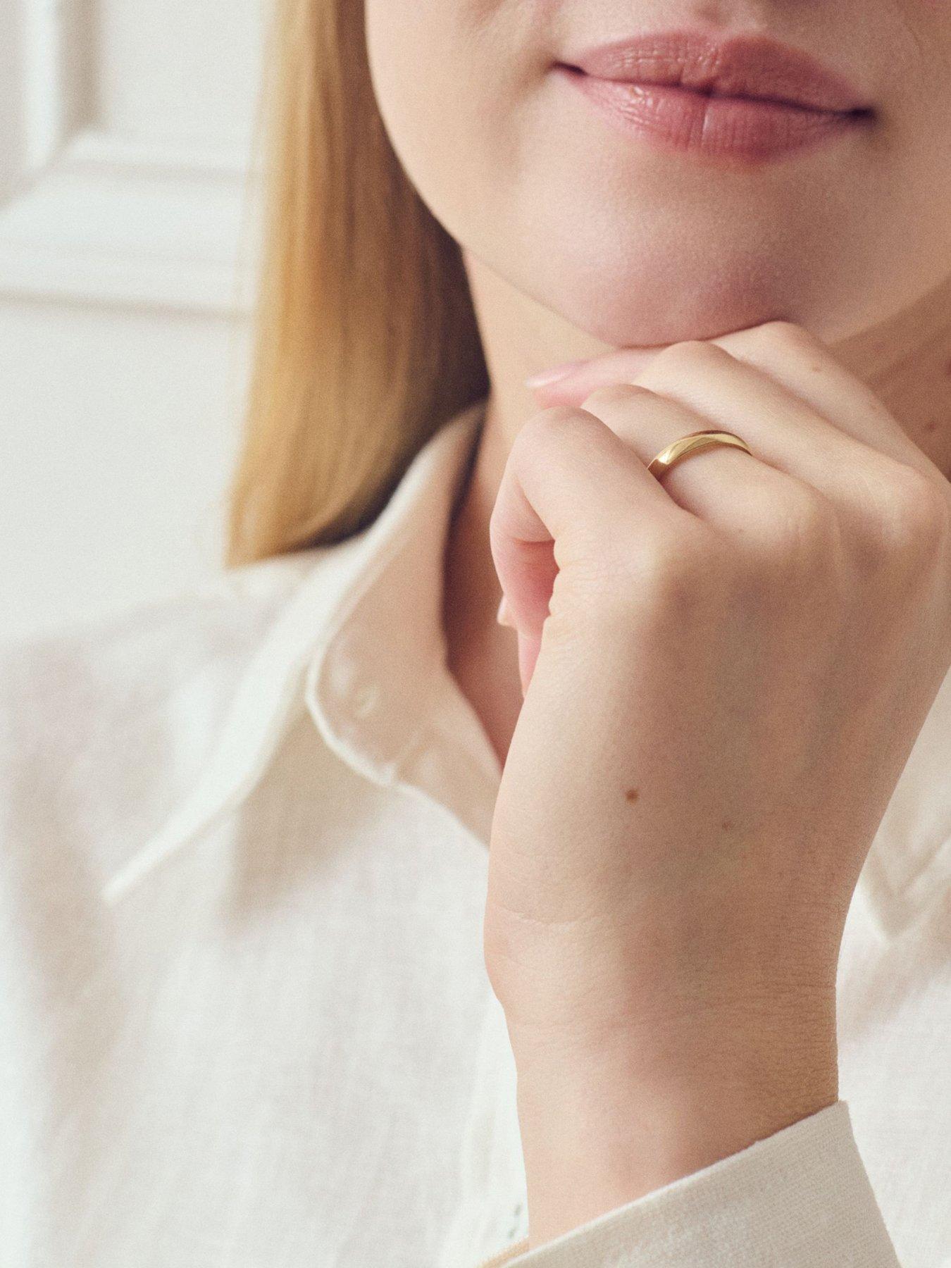 Image 3 of 5 of The Love Collection Classic 9ct Yellow Gold Court Wedding Band Ring - 3mm