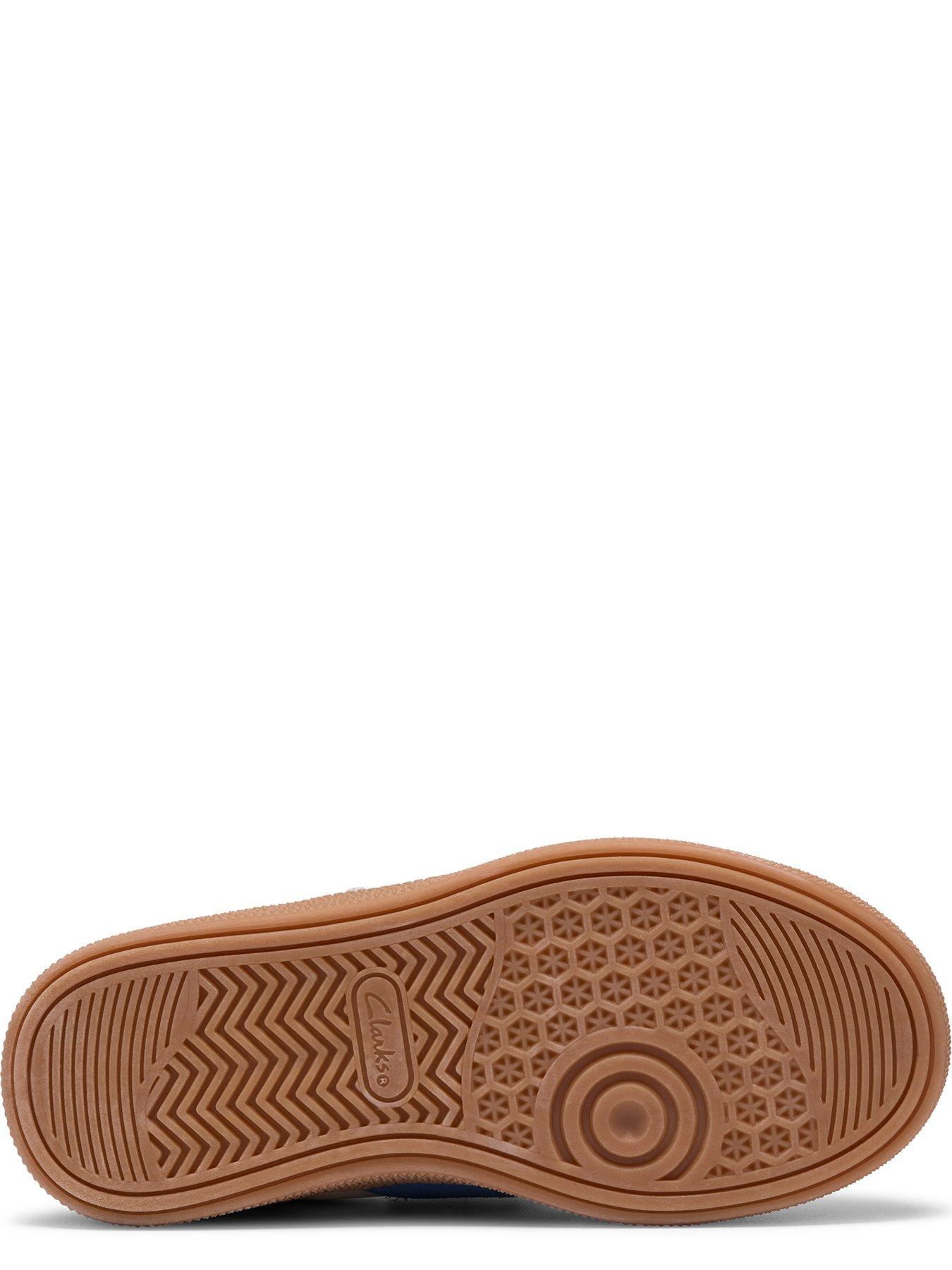 Image 5 of 6 of Clarks Junior Cypress Step Strap Trainer - White/navy