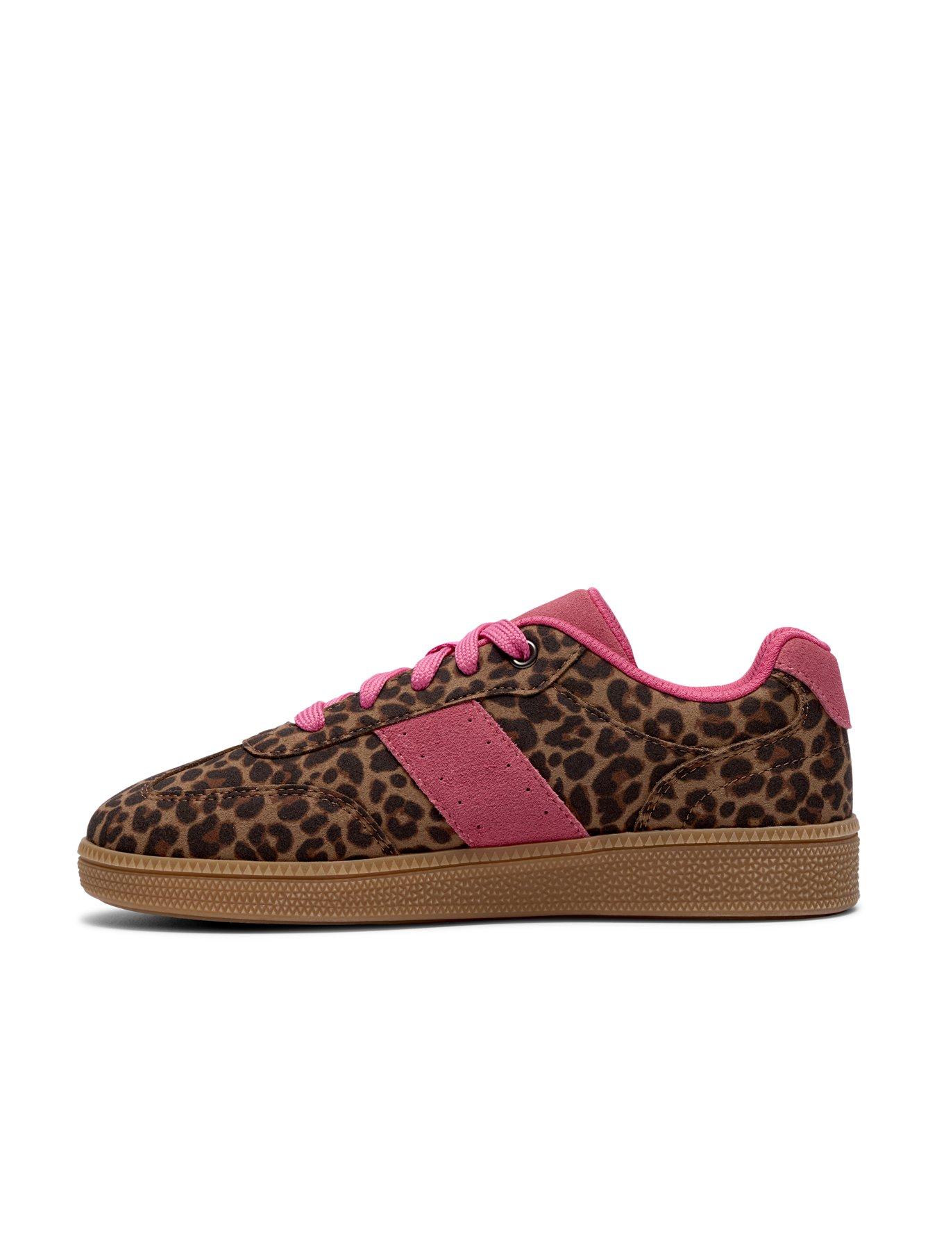 Image 6 of 6 of Clarks Youth Cypress Lace Trainer - Brown