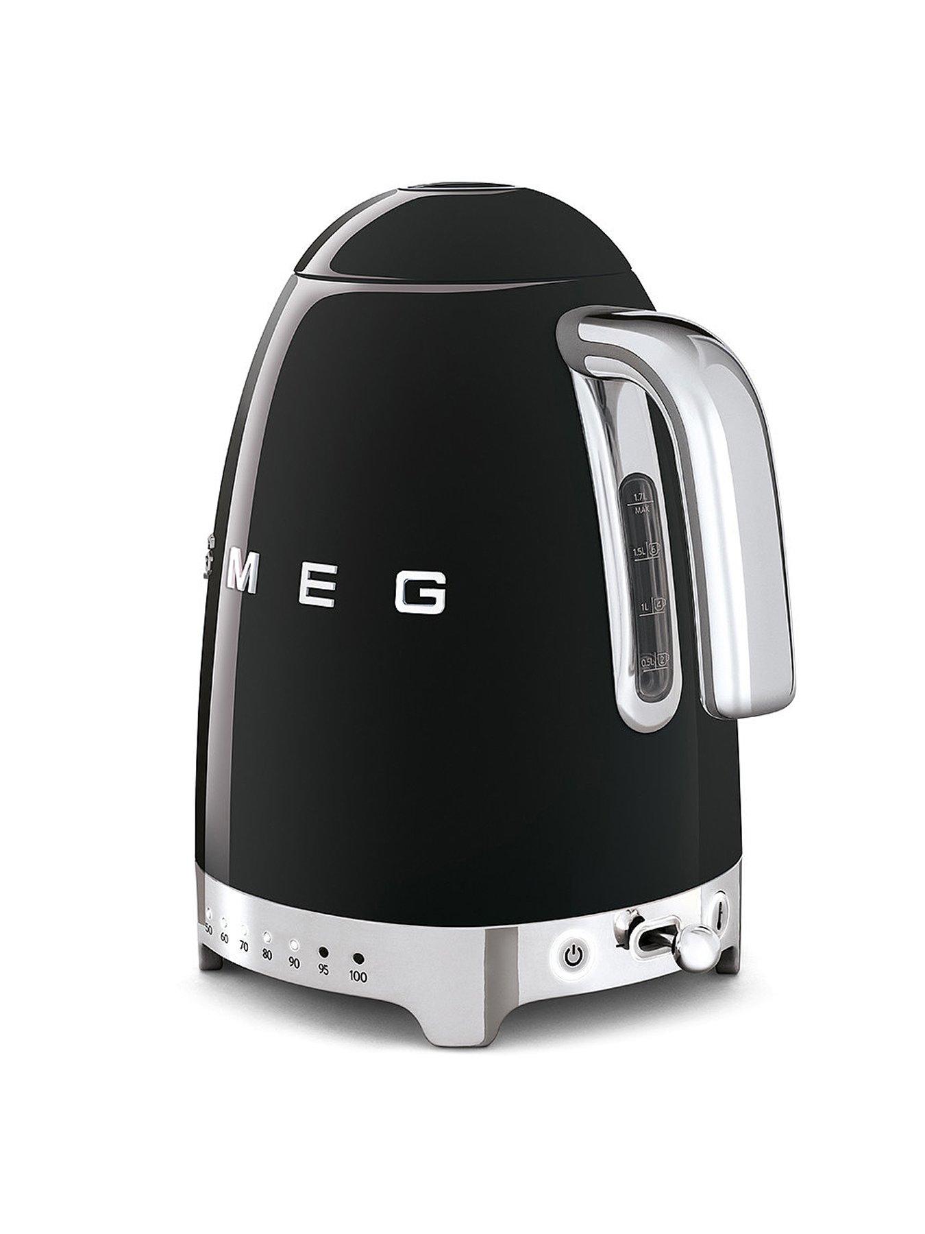 Image 6 of 7 of Smeg Variable Temperature Kettle and 4 Slice Toaster Bundle- Black