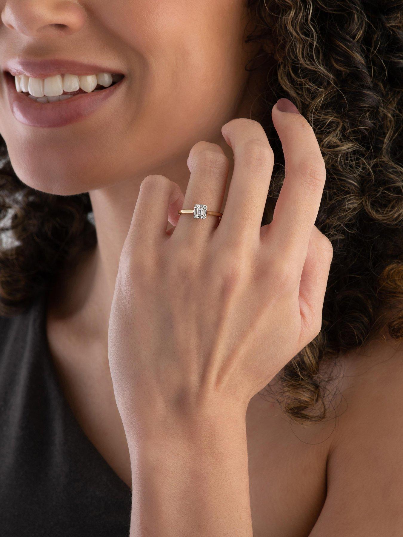  image of beaverbrooks-18ct-yellow-gold-diamond-cluster-ring