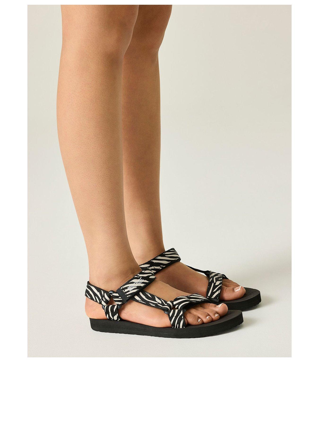Image 3 of 7 of Regatta Womens Vendeavour Sandals - Black