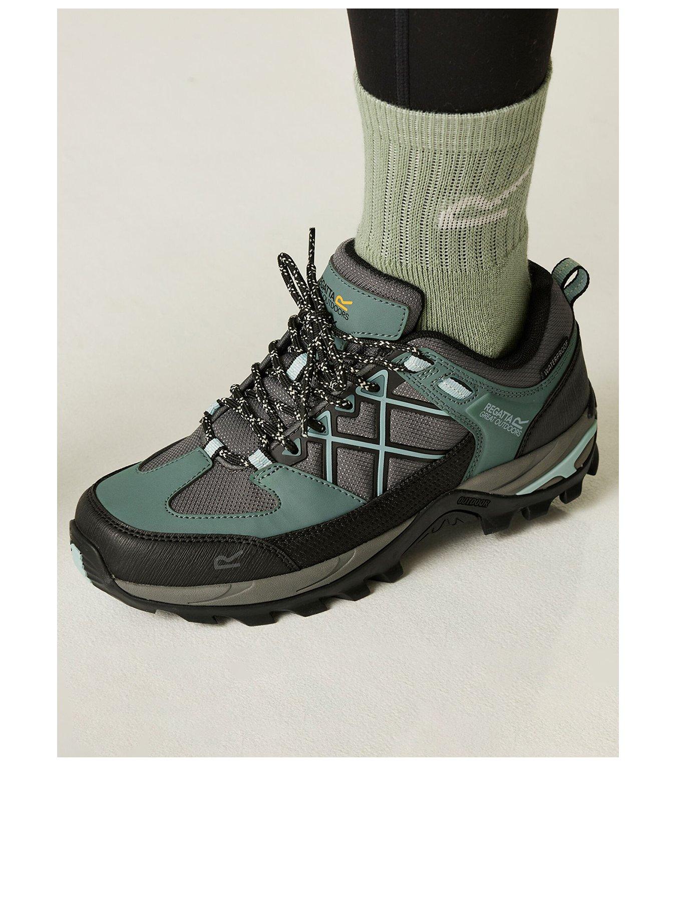 Image 3 of 7 of Regatta Womens Samaris Iii Hiking Shoes - Green