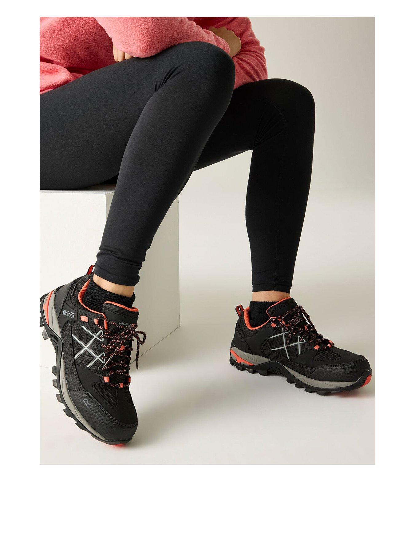Regatta Womens Samaris III Hiking Shoes - Black